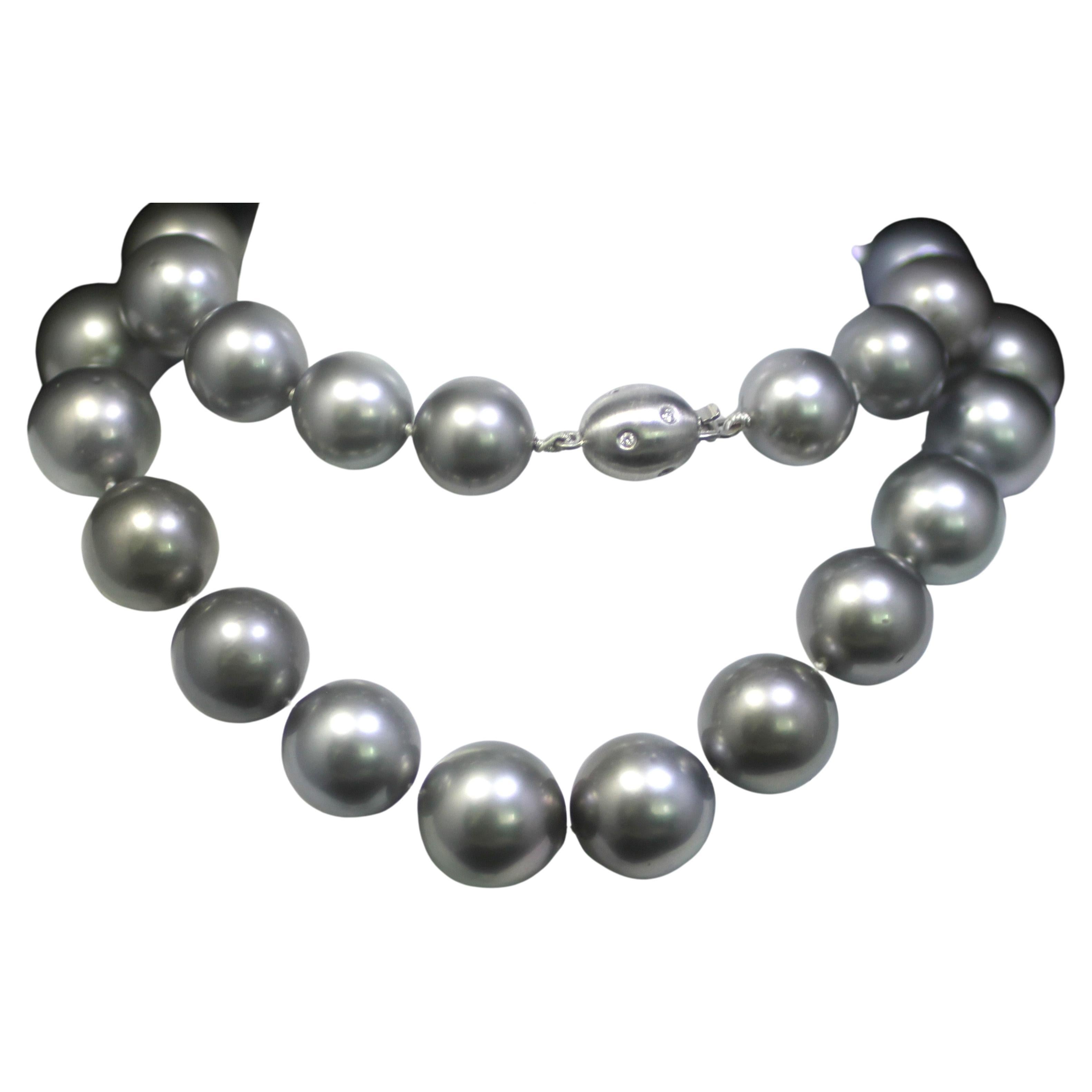 Hakimoto 14.7x12 mm 20" Collier de perles des mers du Sud de Tahiti fermoir en or avec diamant 18K