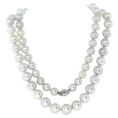 Hakimoto 15x11 mm 37 pollici Collana a doppio filo di perle dei mari del sud con diamanti 18 carati