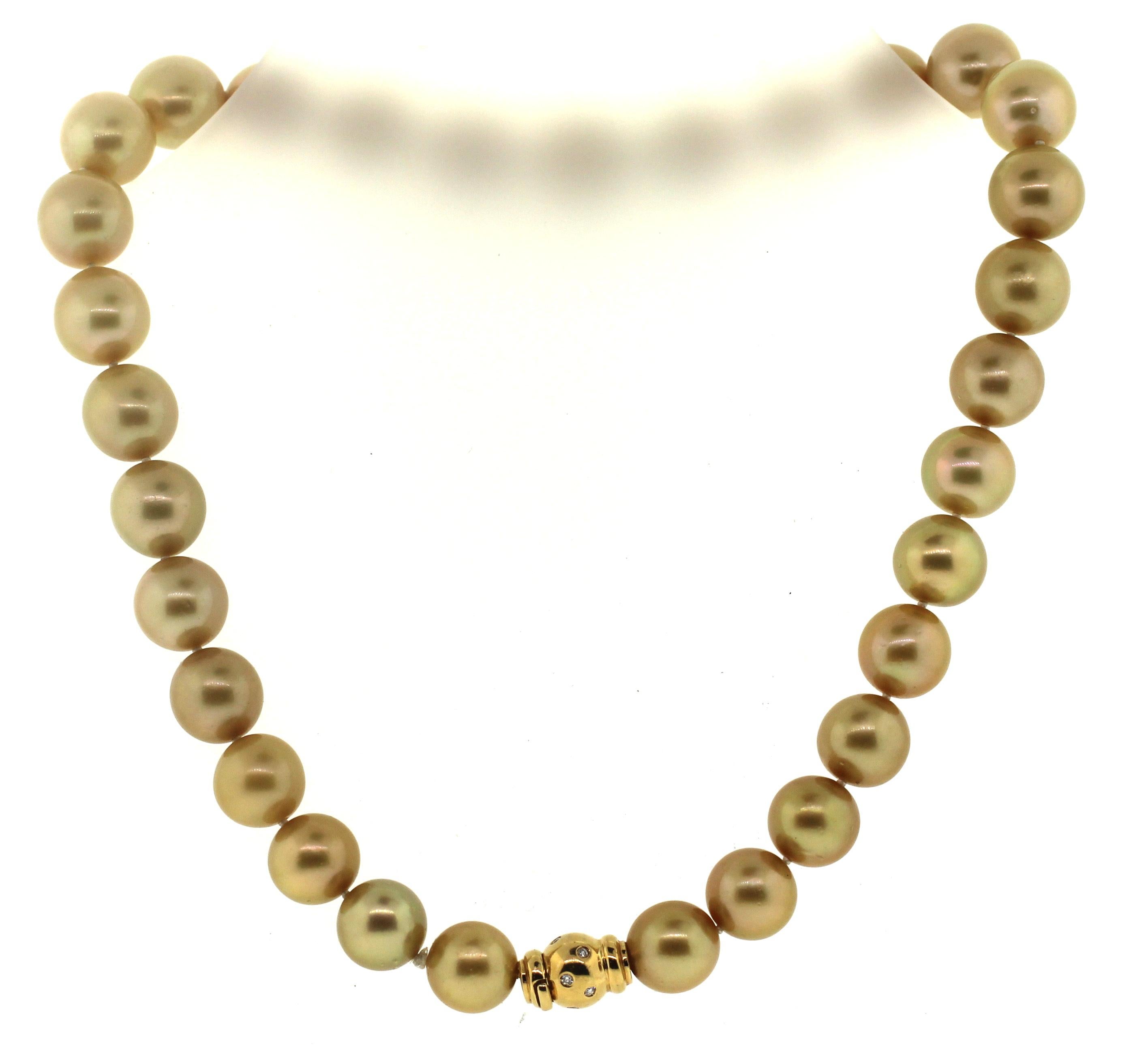 Women's Hakimoto 15x12 mm 18K Diamonds Natural Color Deep Golden South Sea Necklace For Sale