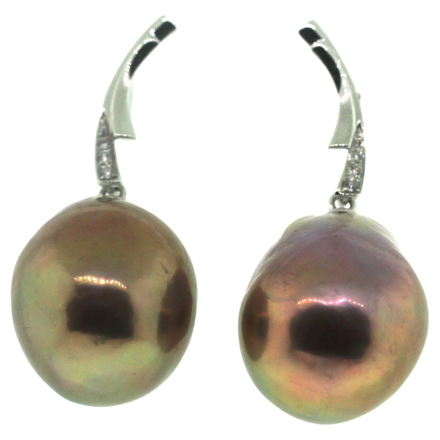 Hakimoto 18k White Gold and Diamond 17-14 mm Baroque Pearl For Sale