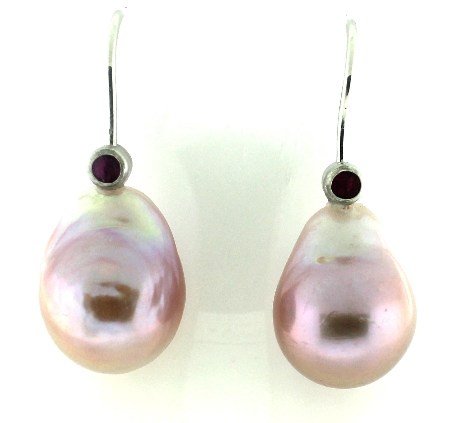 Hakimoto 18 K Sapphire Natural Color Pink 16-13 mm Baroque Pearl Earrings For Sale