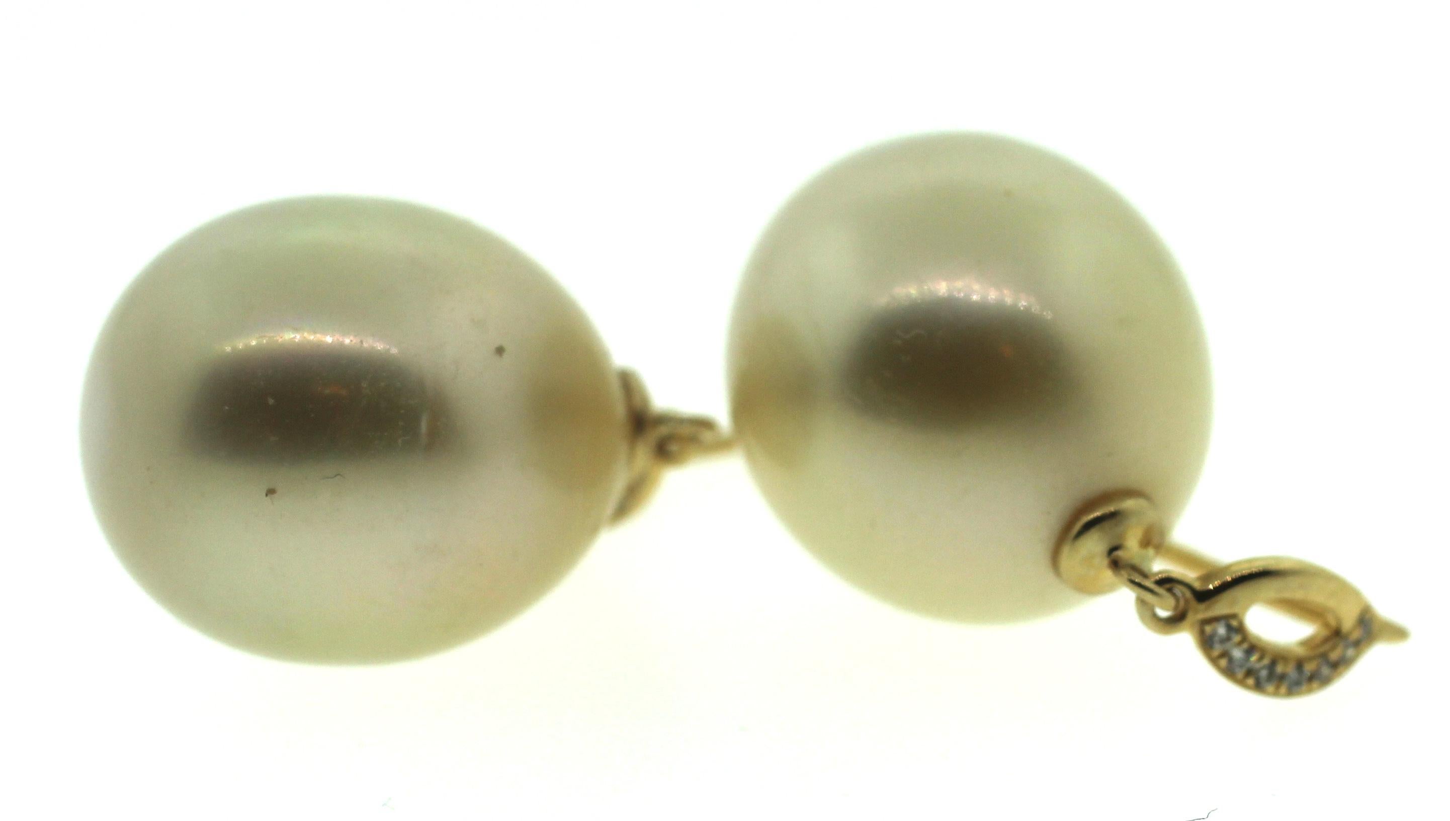 Modern Hakimoto 18K 15-13mm Natural Color South Sea Drop Pearl Diamonds Earrings For Sale