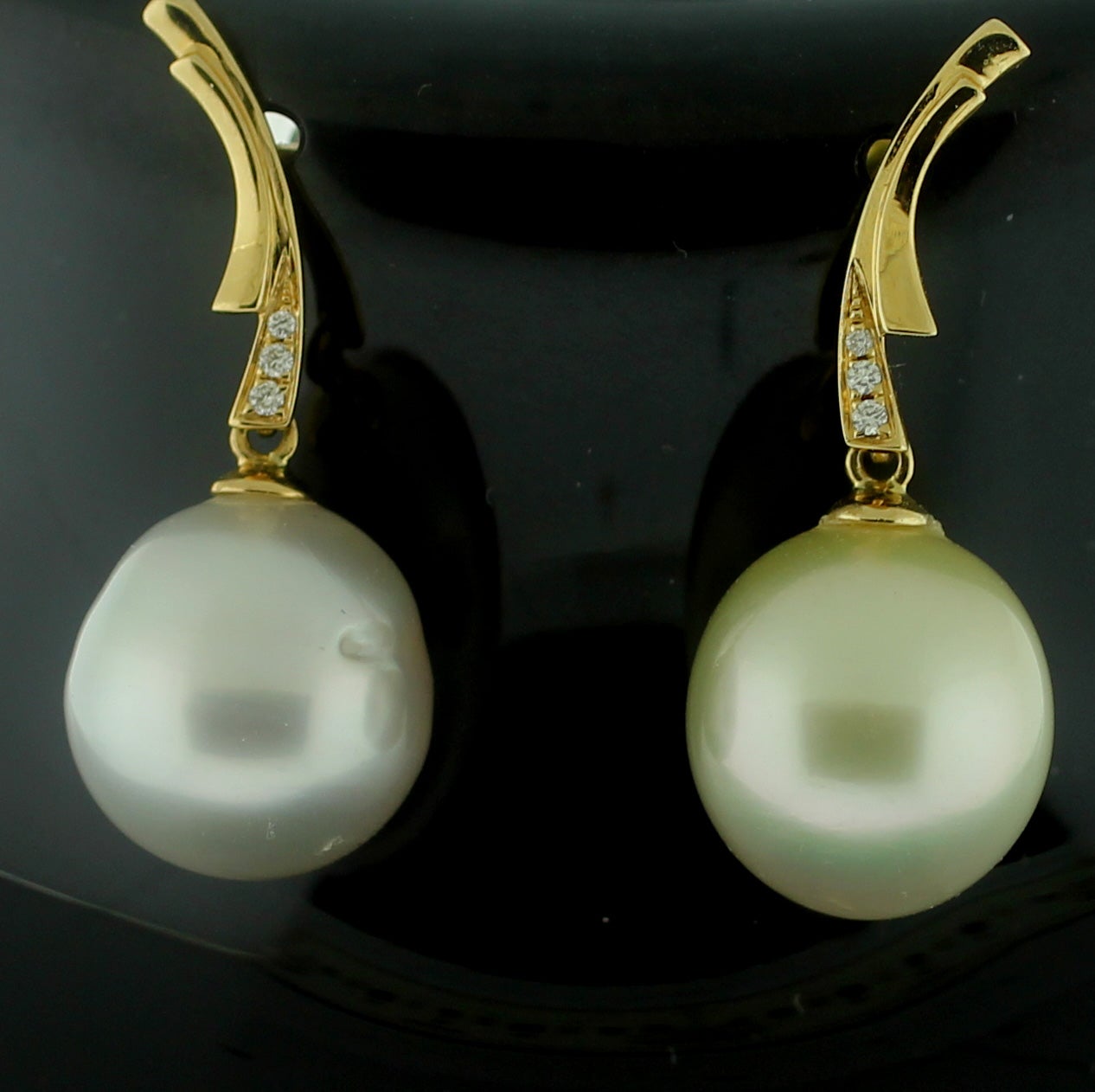 Modern Hakimoto 18K Diamonds White 12 mm South Sea Pearl Earrings For Sale