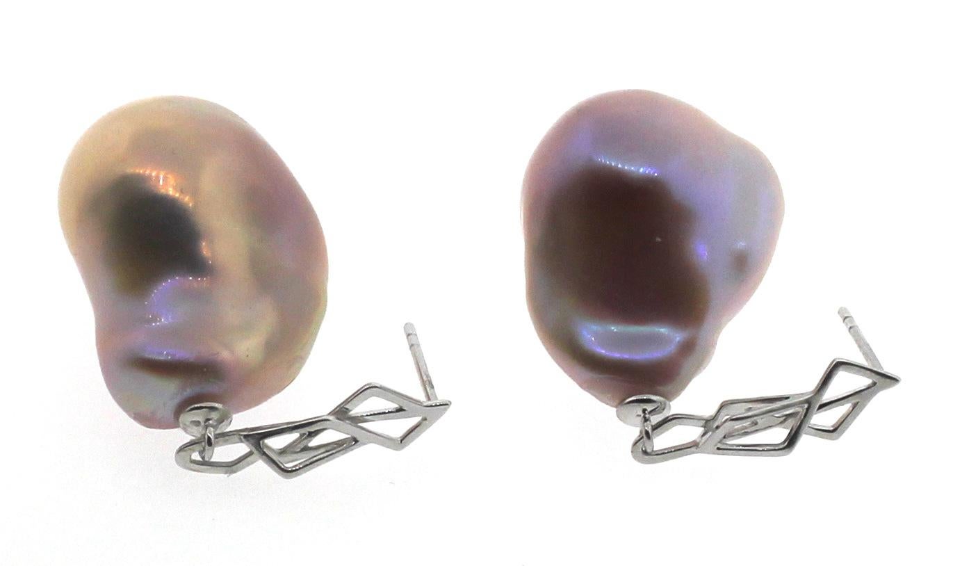 Hakimoto 18K Natural Color Rare Metallic 18-23mm Baroque Pearl Earrings  In New Condition For Sale In New York, NY