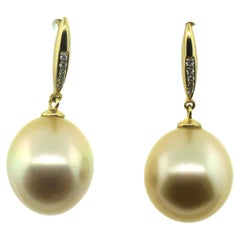 Hakimoto 18k White Gold Natural Color South Sea Pearl Drop Diamonds Earrings
