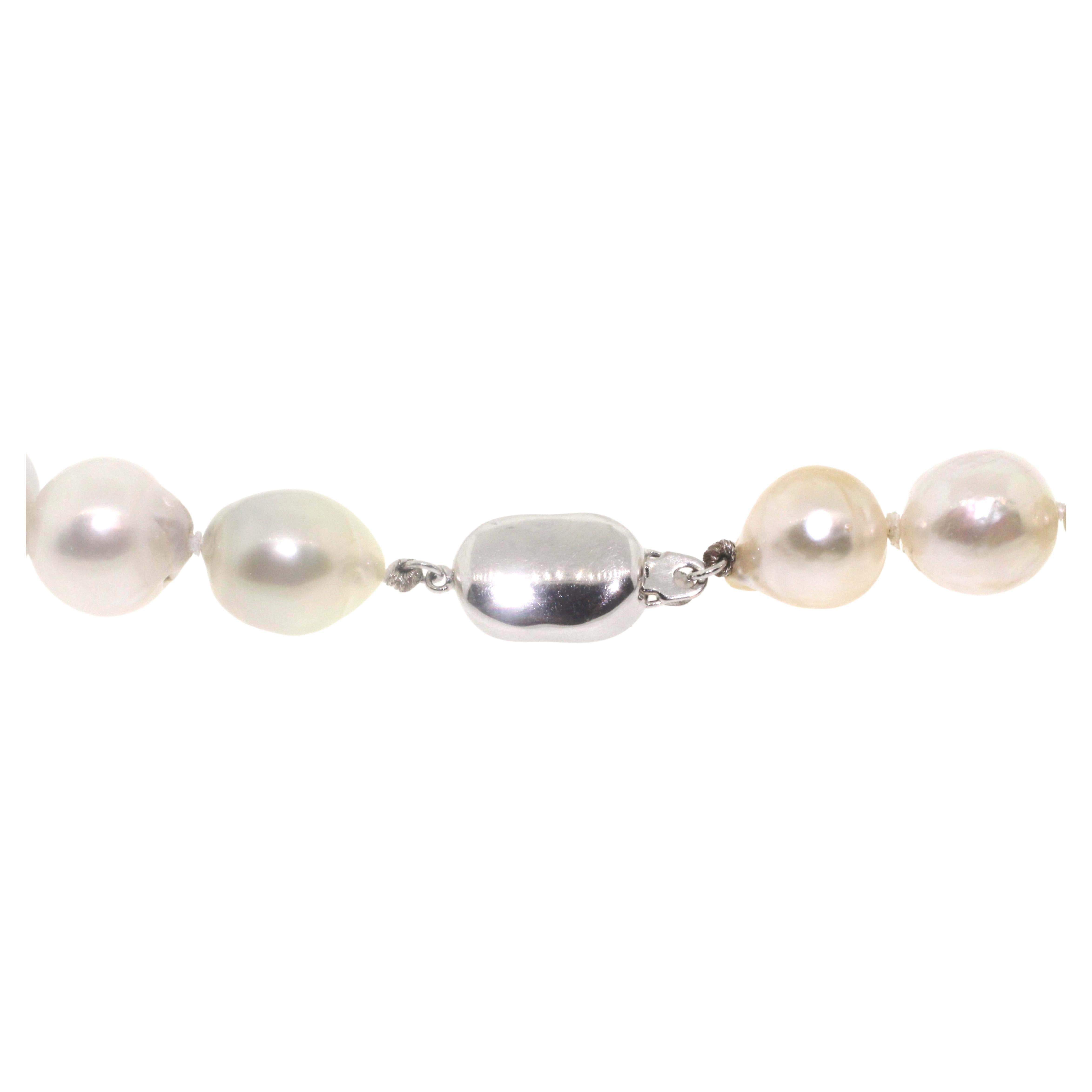 Bead Hakimoto 12X10mm 18K White South Sea Baroque Pearl Strand Necklace For Sale