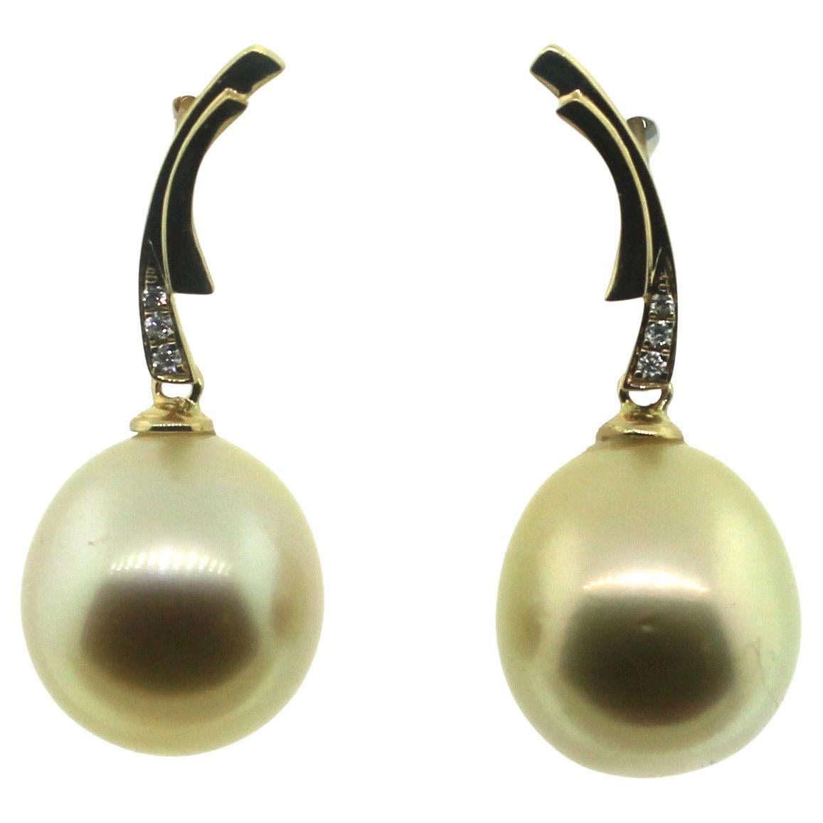 Hakimoto 18k Yellow Gold Natural Color South Sea Pearl Drop Earrings Diamonds For Sale