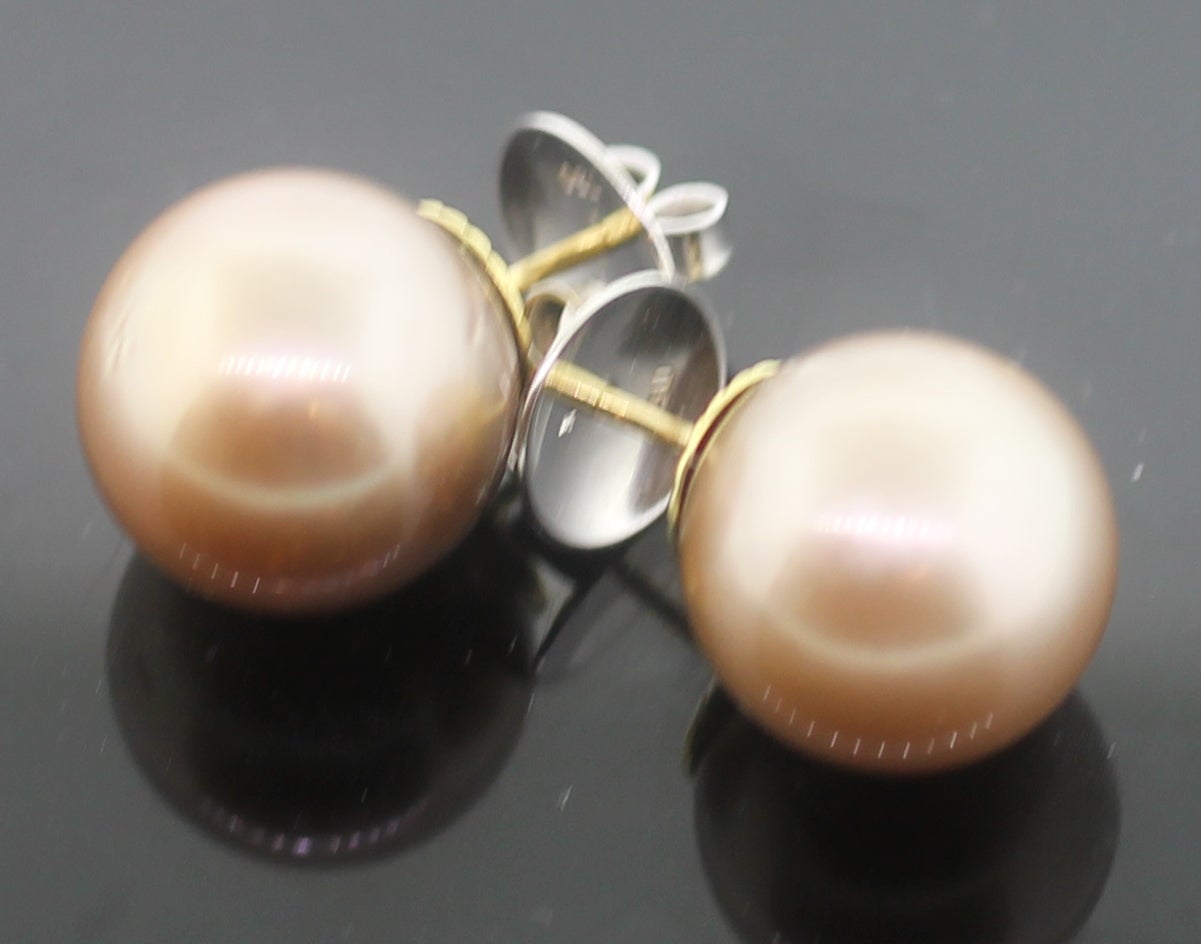 Modern Hakimoto By Jewel Of Ocean 18K Gold 15mm Tahitian South Sea Pearl Stud Earrings  For Sale