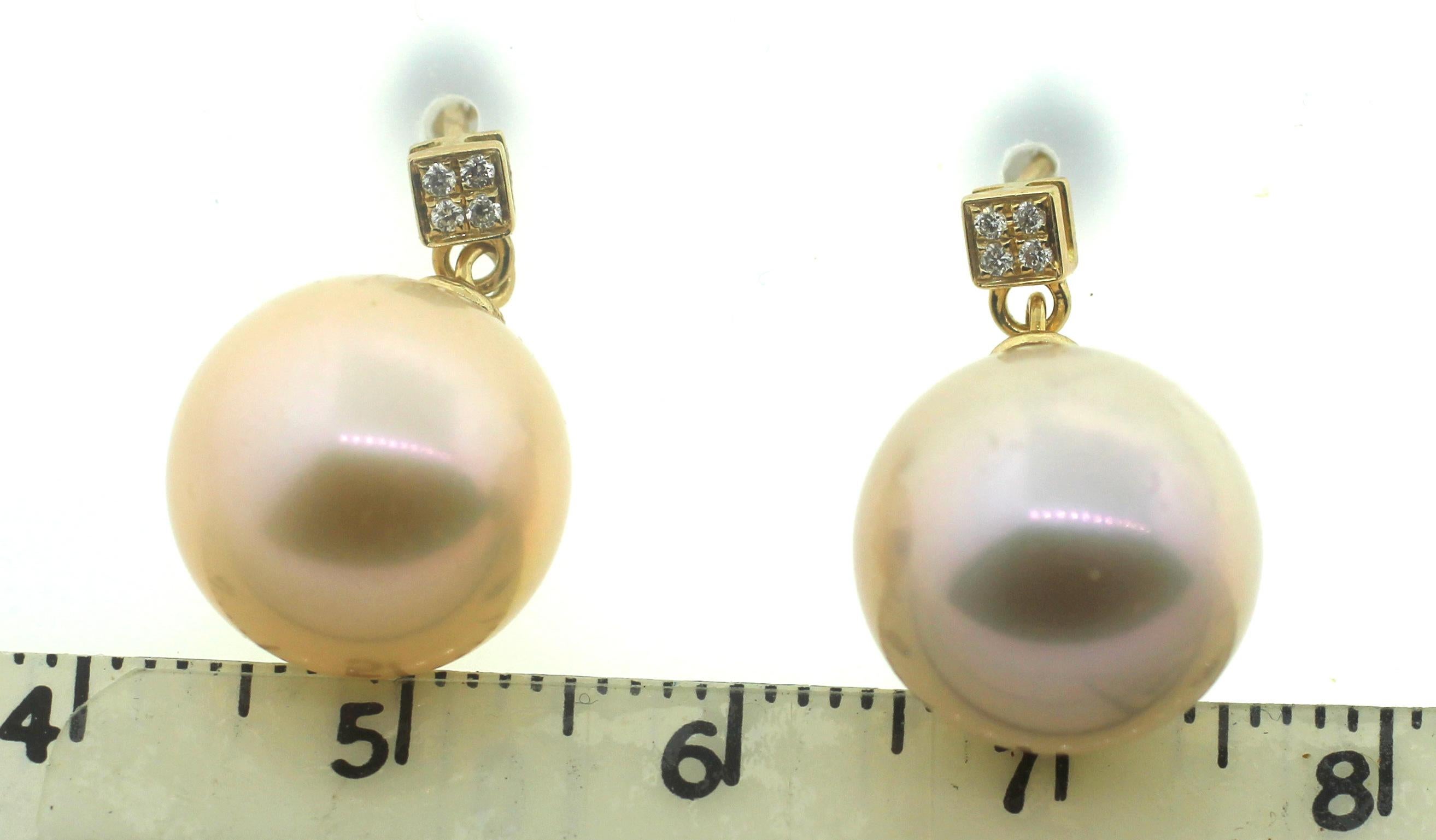 Bead Hakimoto by Jewel Of Ocean 18k Yellow Gold Diamonds Pearl Earrings For Sale