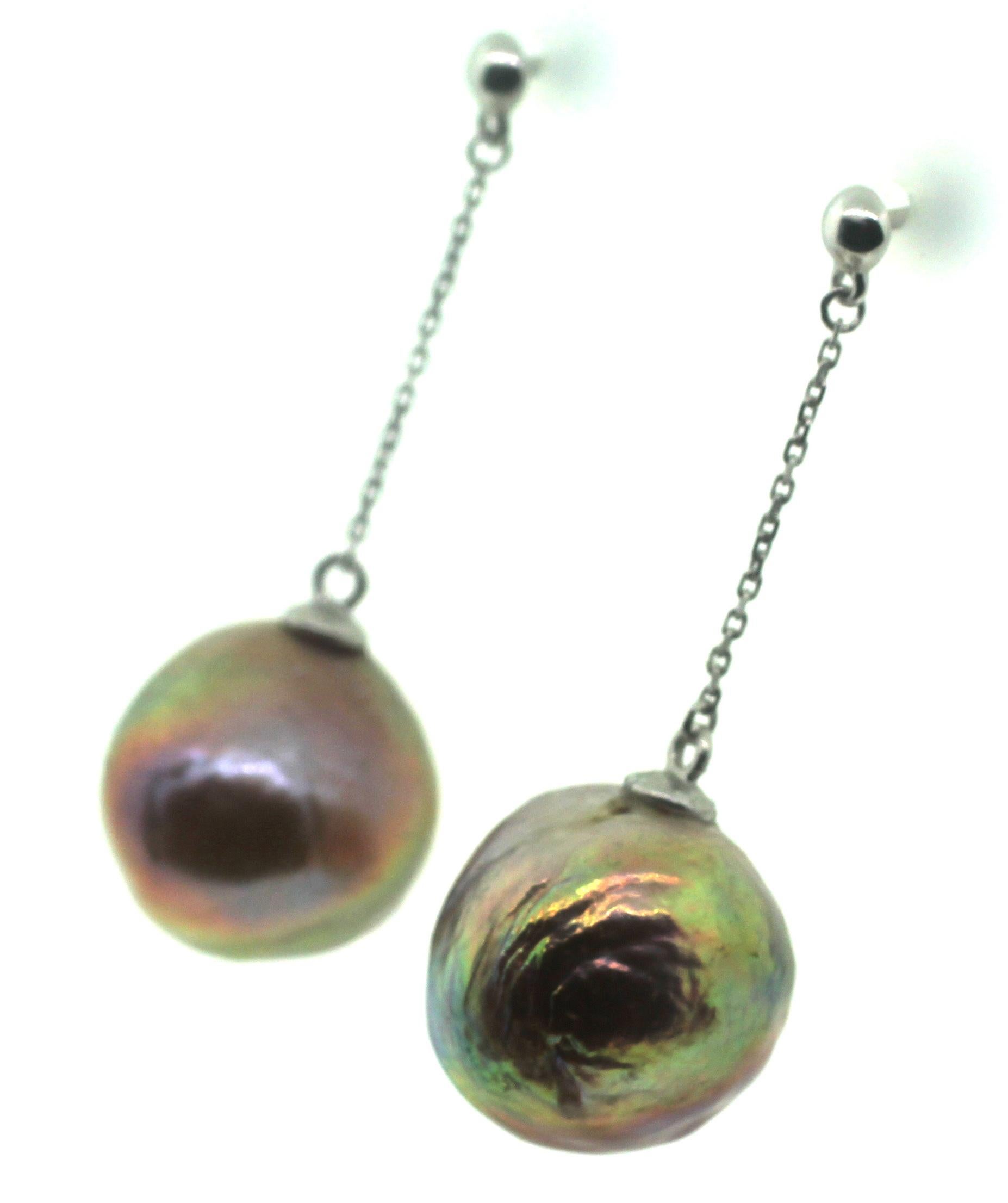 Hakimoto by Jewel of Ocean Seltene 18k natürliche Farbe Metallic Barockperlen-Ohrringe im Zustand „Neu“ im Angebot in New York, NY