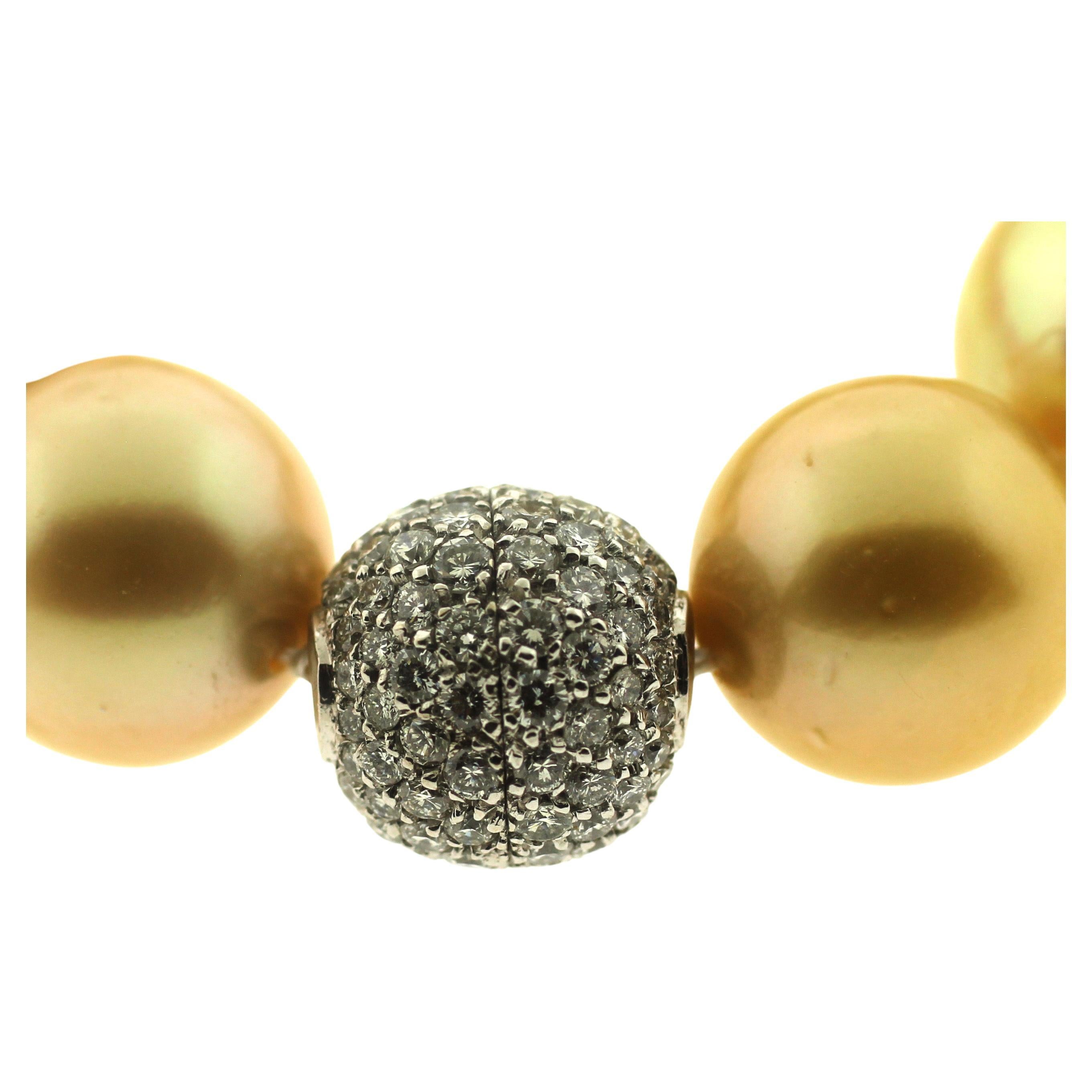 Bead Hakimoto 16x13 mm Natural Golden South Sea Pearl and 18K Full Diamond Ball Clasp For Sale