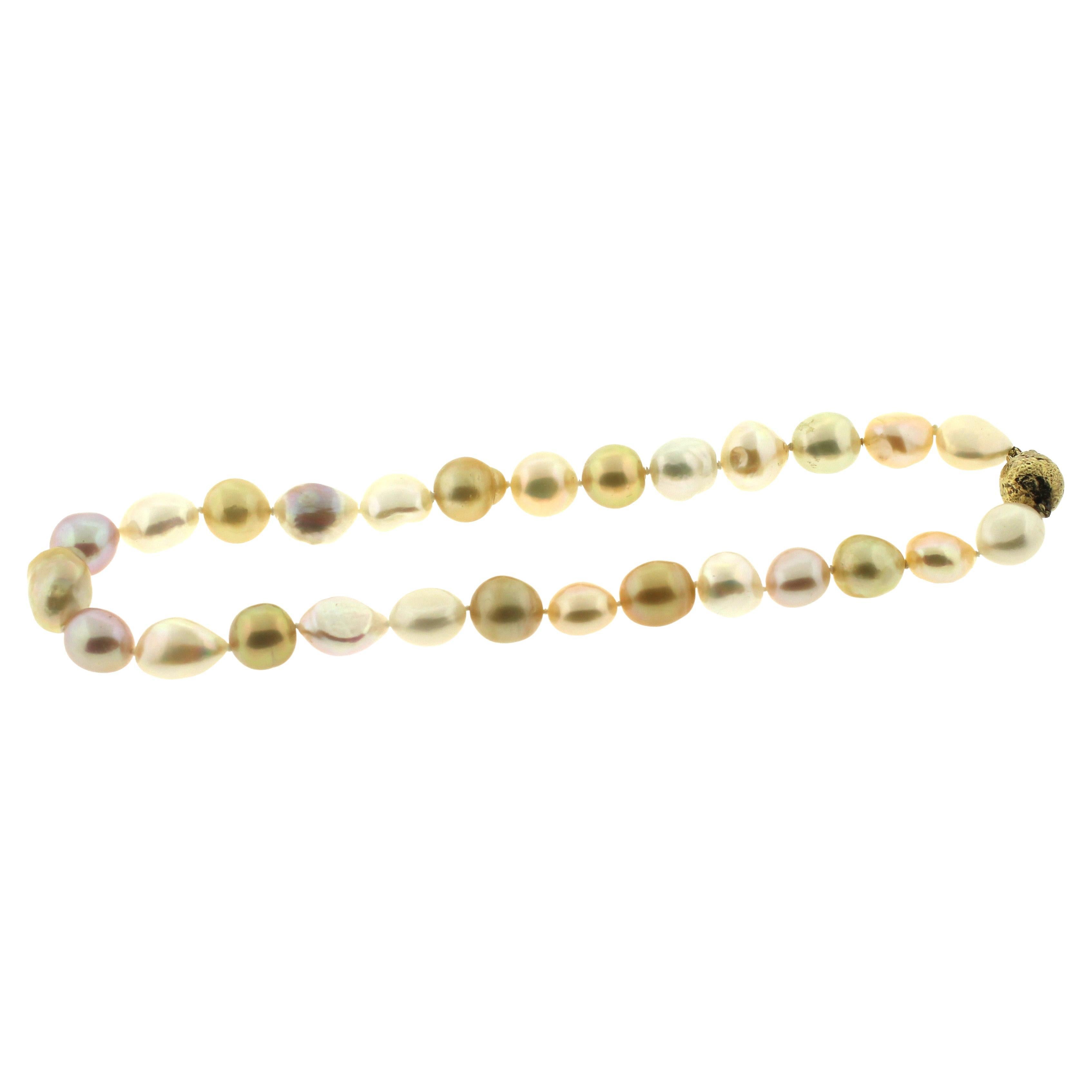 Modern Hakimoto 15x13 mm Natural Multi Color Baroque Pearl Necklace 18K Gold Clasp For Sale