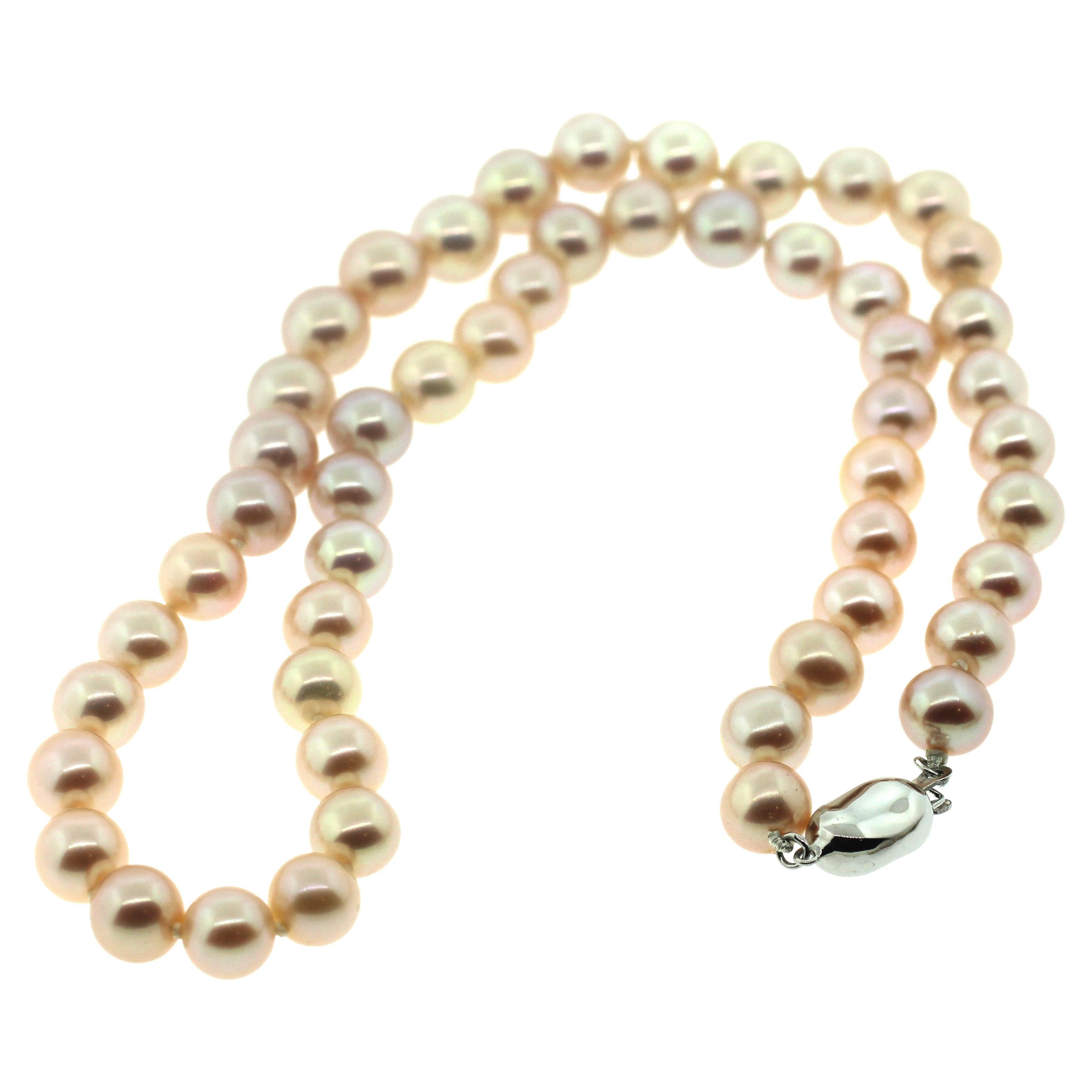 Contemporary Hakimoto Pink Cultured Pearl Necklace For Sale