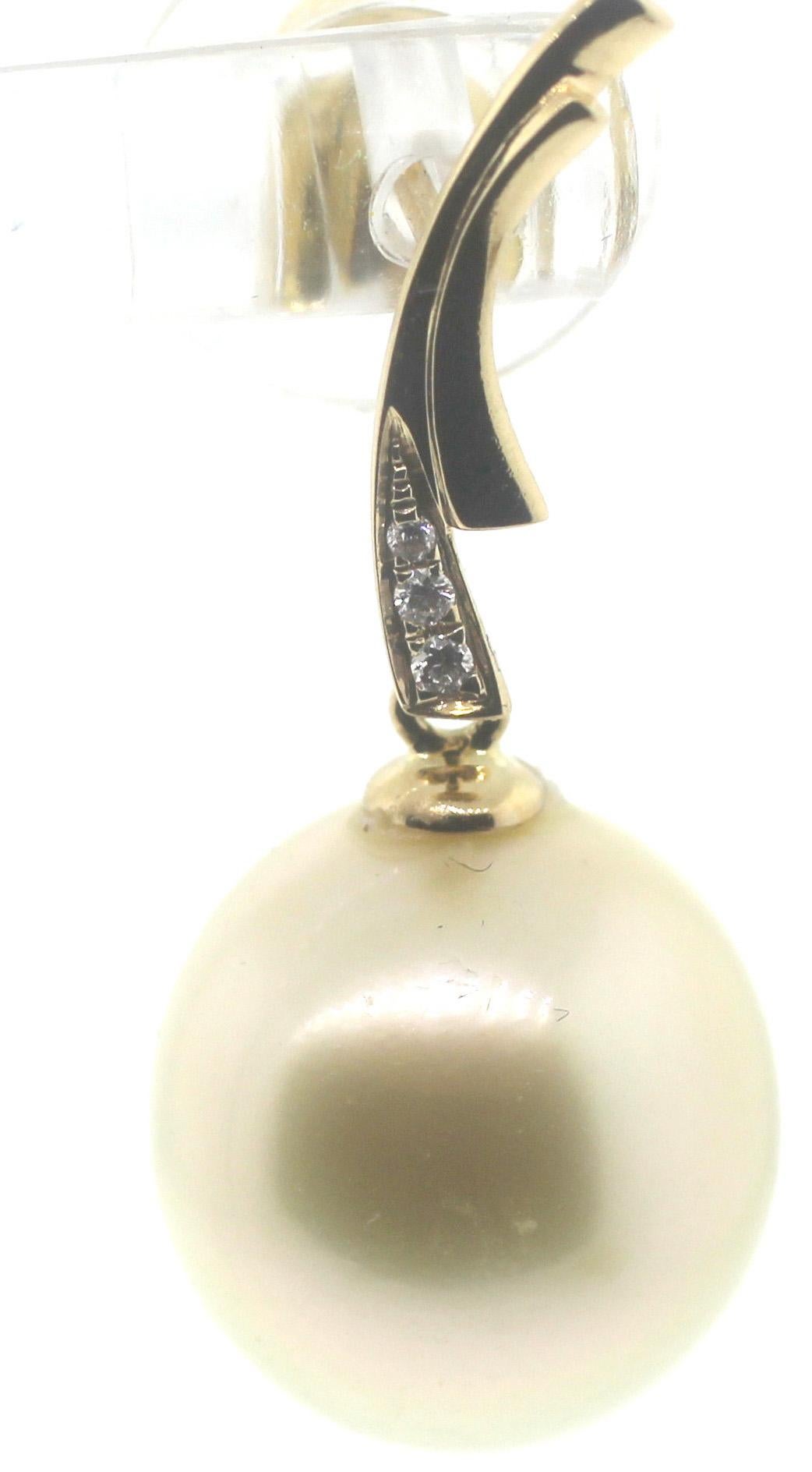 Bead Hakimoto South Sea Drop Pearl 18K Diamond Yellow Gold Earrings For Sale
