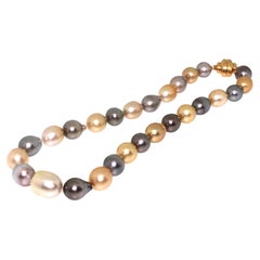 Hakimoto 16x12 mm Tahiti, Gold Südsee Barock Mehrfarbige Perle und 18K