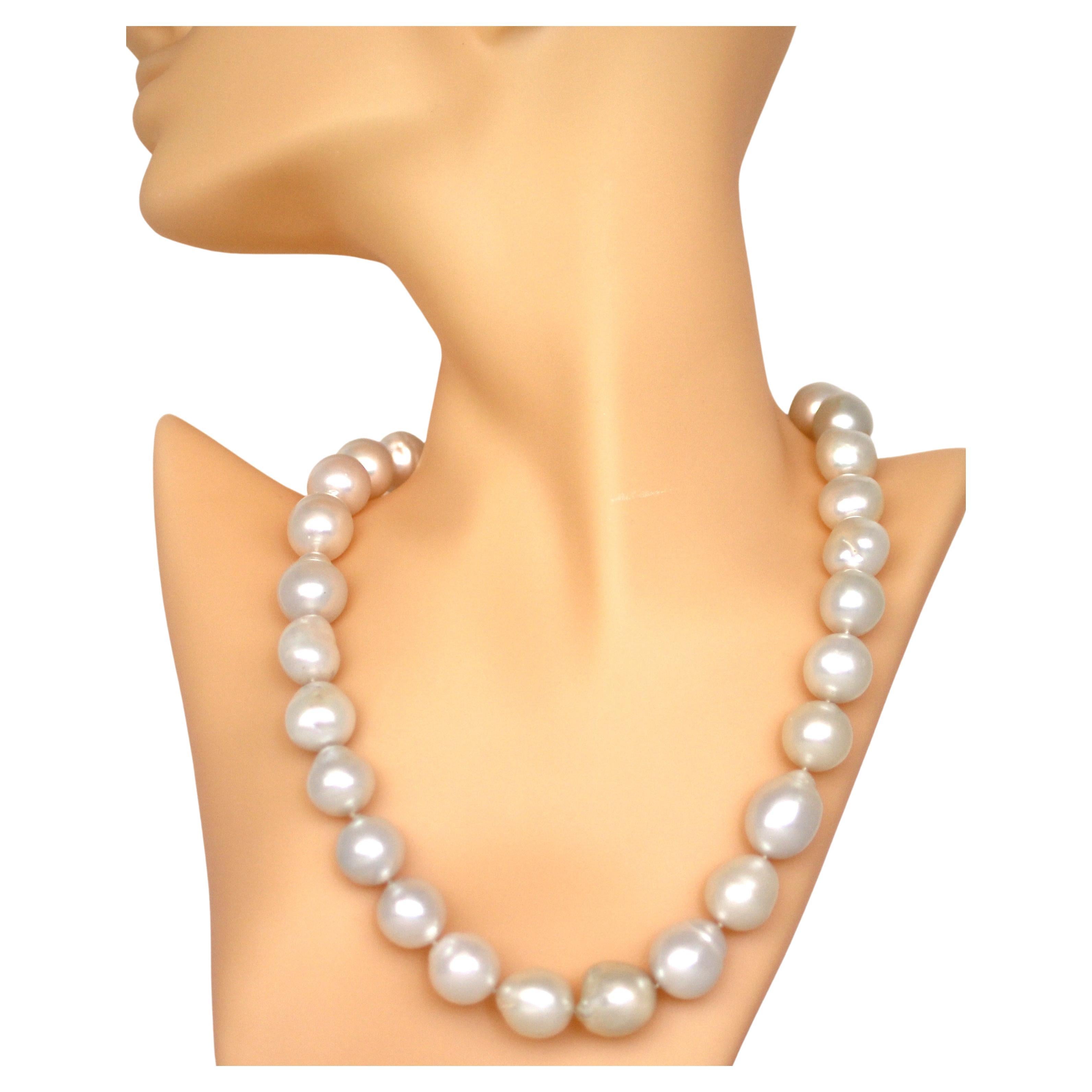 Hakimoto By Jewel Of Ocean 18K South Sea Strand Necklace
18K White Gold  
Weight (g): 124
Cultured Natural White South Sea Baroque Pearl 
Pearl Size: 14X15mm 
Pearl Shape: Baroque 
Body color: Natural White 
Orient: Very Good
Luster: Very Good