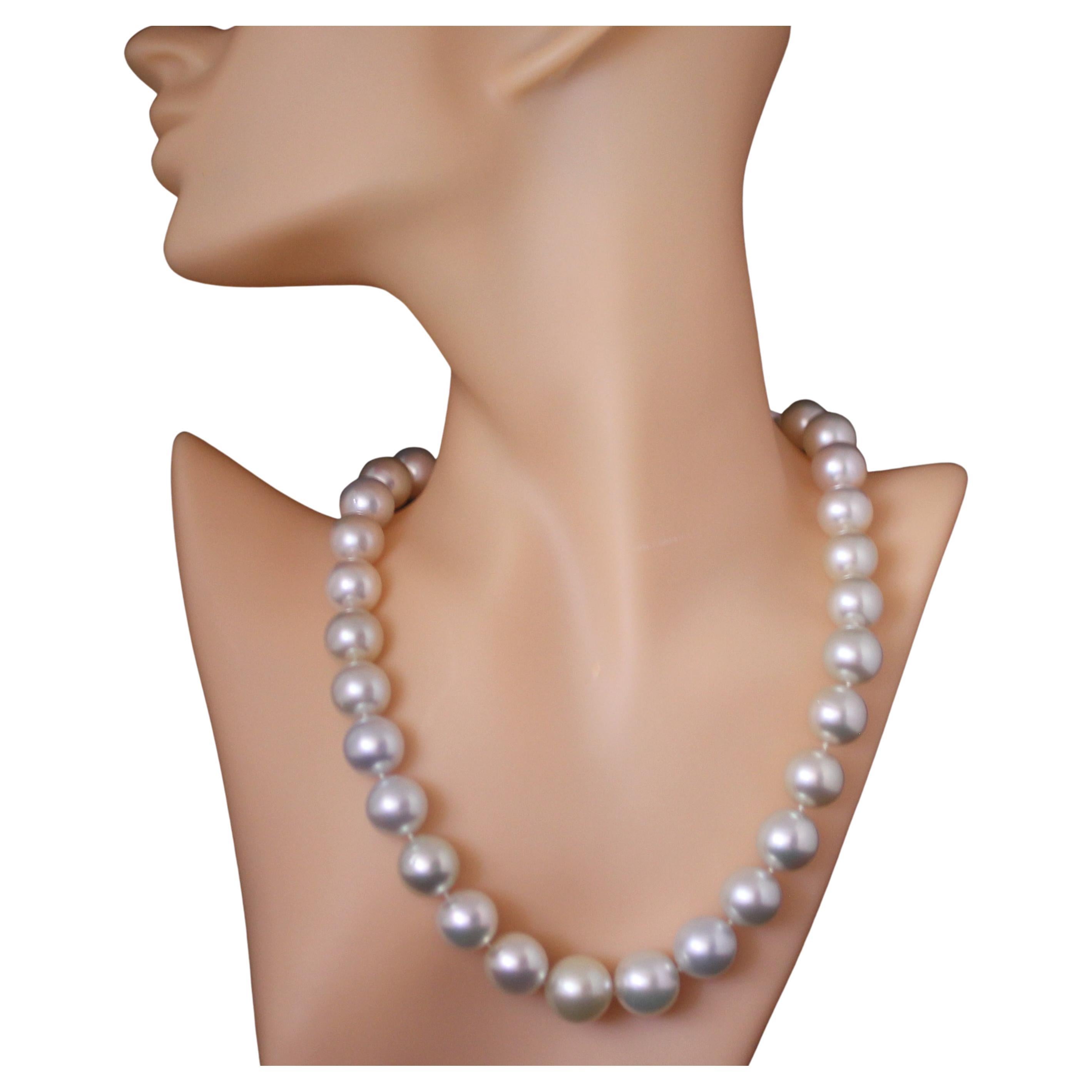 Hakimoto By Jewel Of Ocean 18K South Sea Strand Necklace
18K White Gold  
Weight (g): 107.7
Cultured South Sea Pearl 
Pearl Size: 15X12mm 
Pearl Shape: Round 
Body color: White 
Orient: Very Good
Luster: Very Good 
Surface: Clean
Nacre: Very