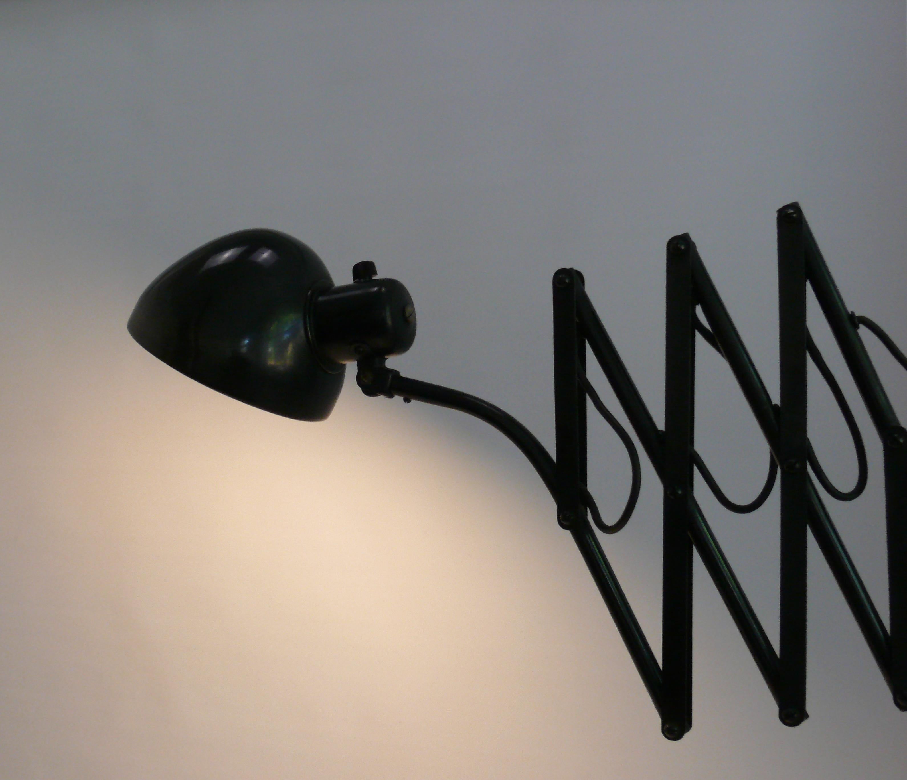 Hala table lamp, scissor lamp, Netherlands 1930 For Sale 1