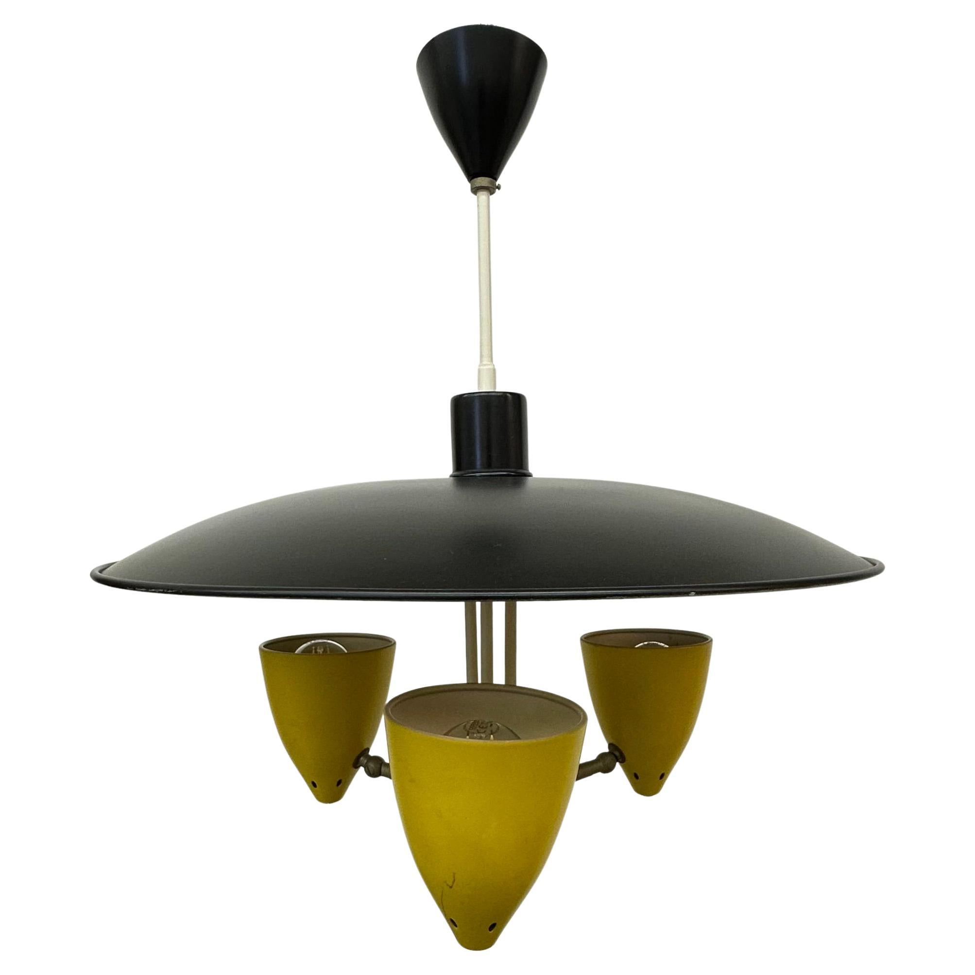 Suspension Hala Zeist J.H. Pendentif Busquet, années 1950