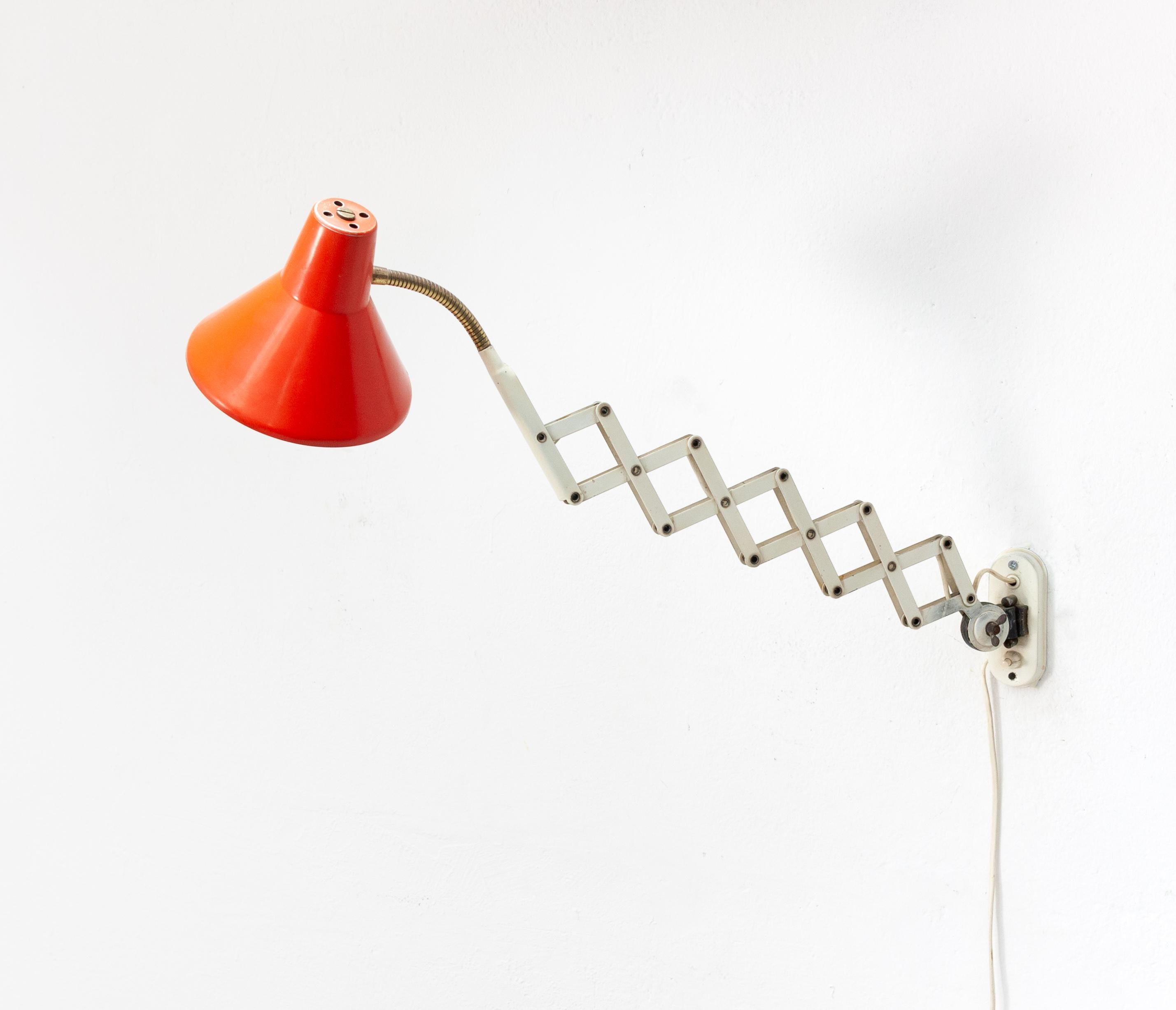 Hala Zeist Scissor Lamp 4