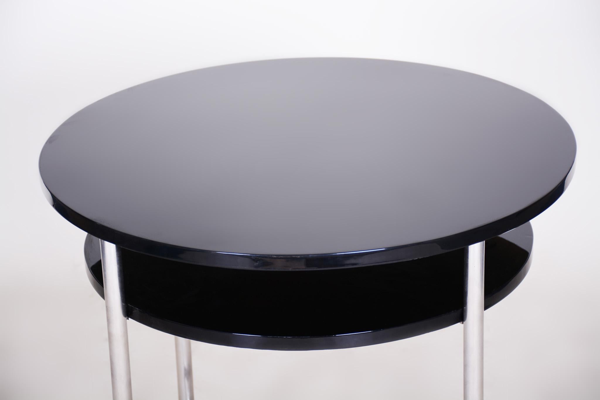 European Halabala Designed Fully Restored Bauhaus Table Made in the 1920s in Czechia For Sale