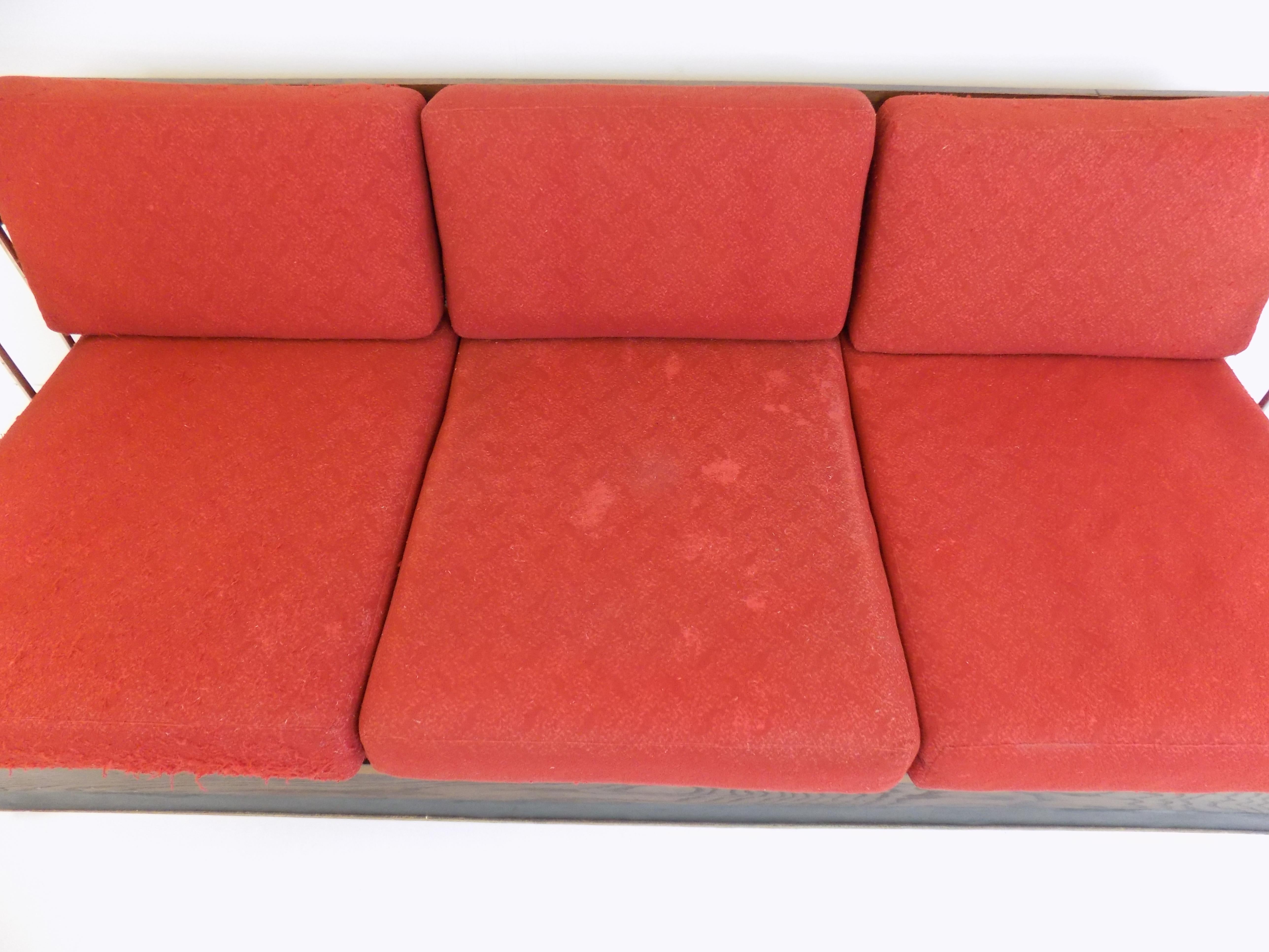 Halabala H-215 Bauhaus-Sofa für UP Zavody (Stoff) im Angebot
