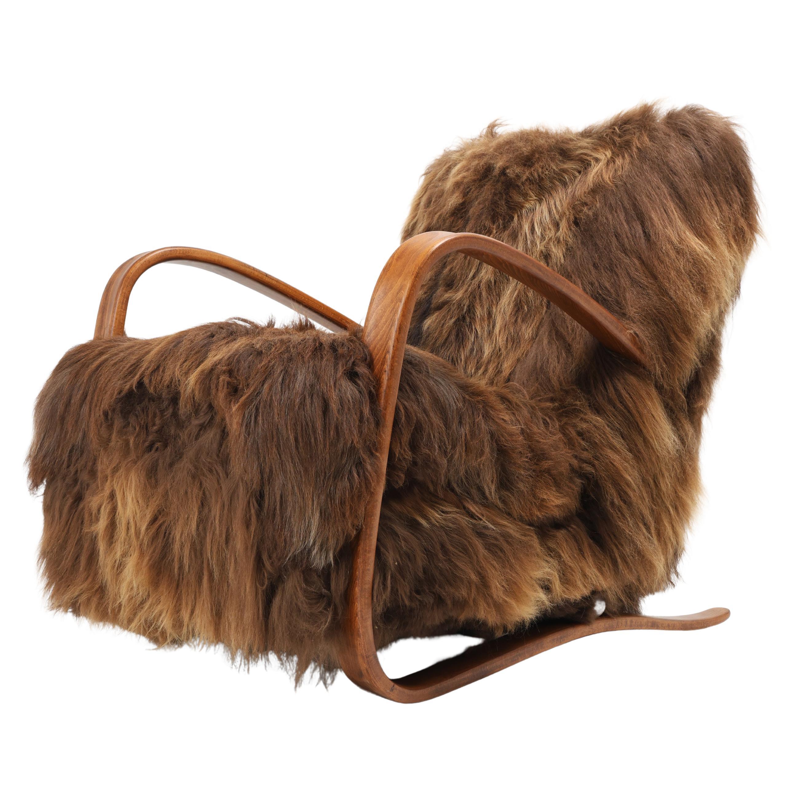 Poltrona Halabala Modello H-269, anni
30 circa, in lana di pecora islandese