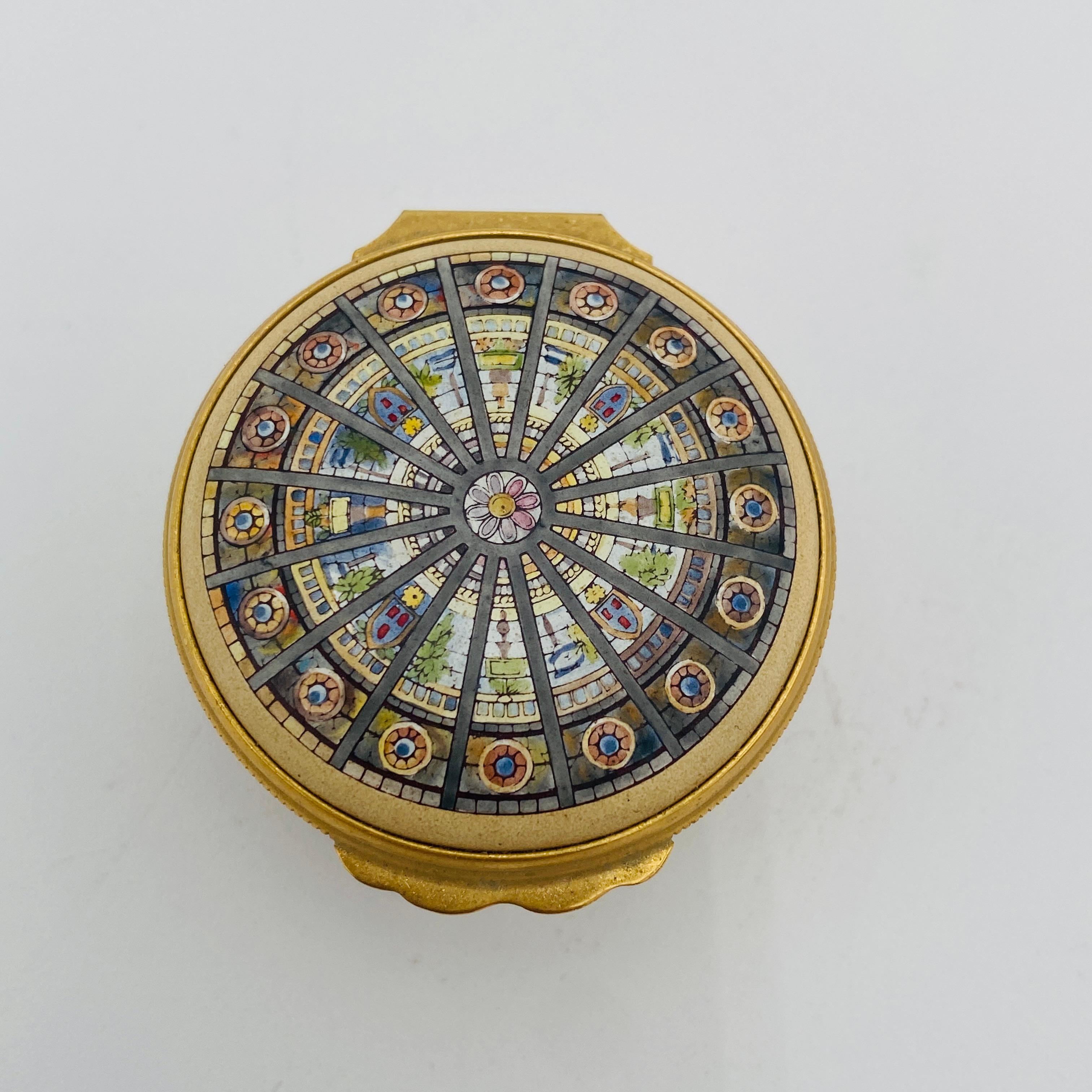Halcyon Days Pastillero británico de esmalte fino Museo Nacional de Historia de Los Ángeles Porcelana en venta