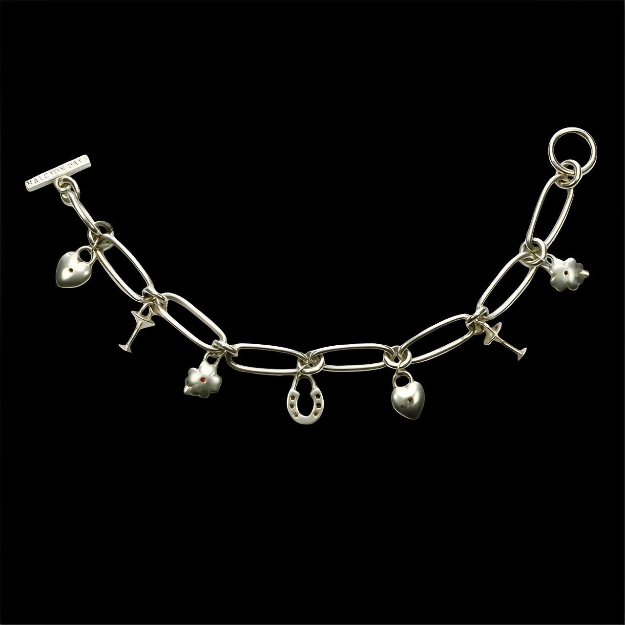 Halcyon Days Sterling Silver Link Charm Bracelet in vendita 1