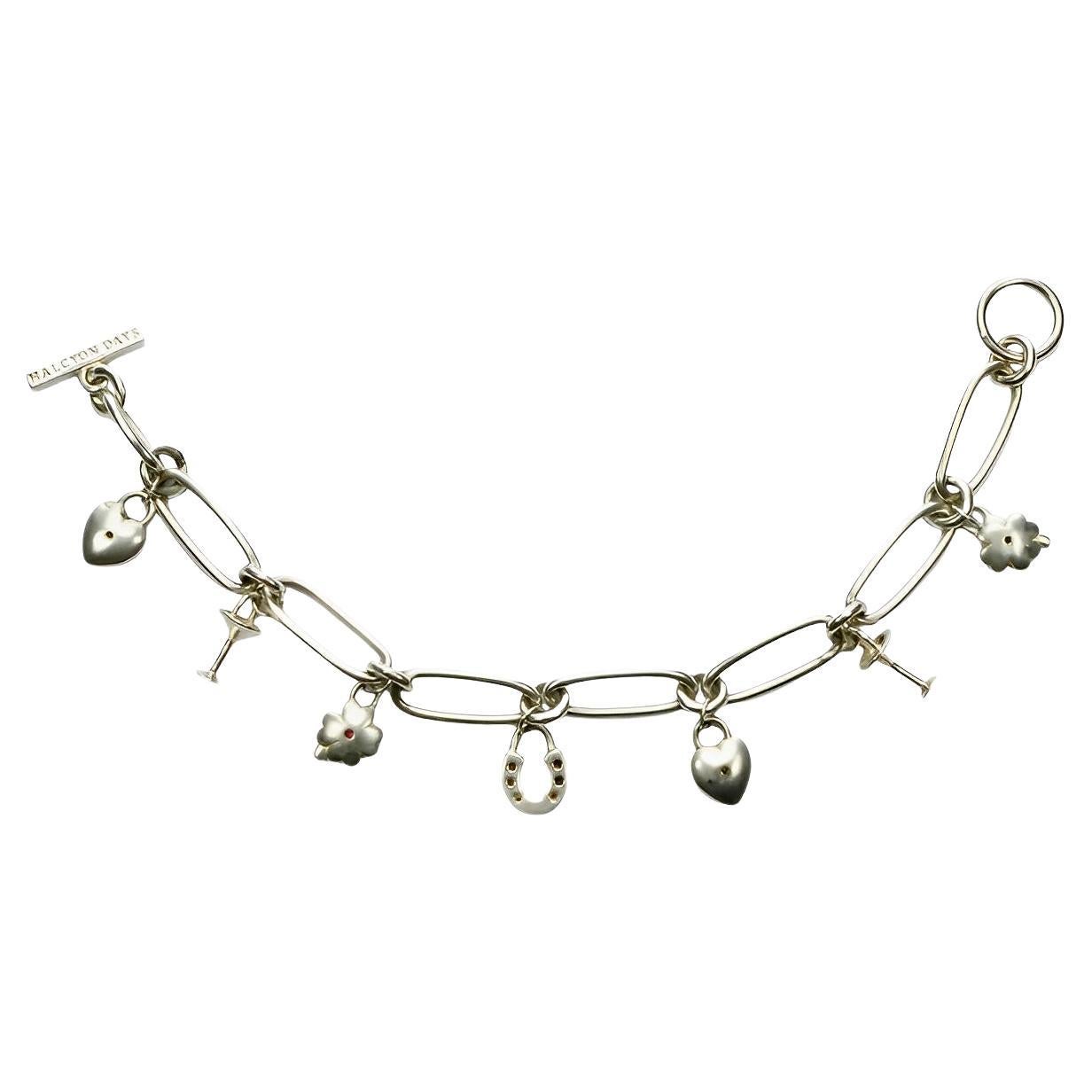 Halcyon Days Sterling Silver Link Charm Bracelet in vendita