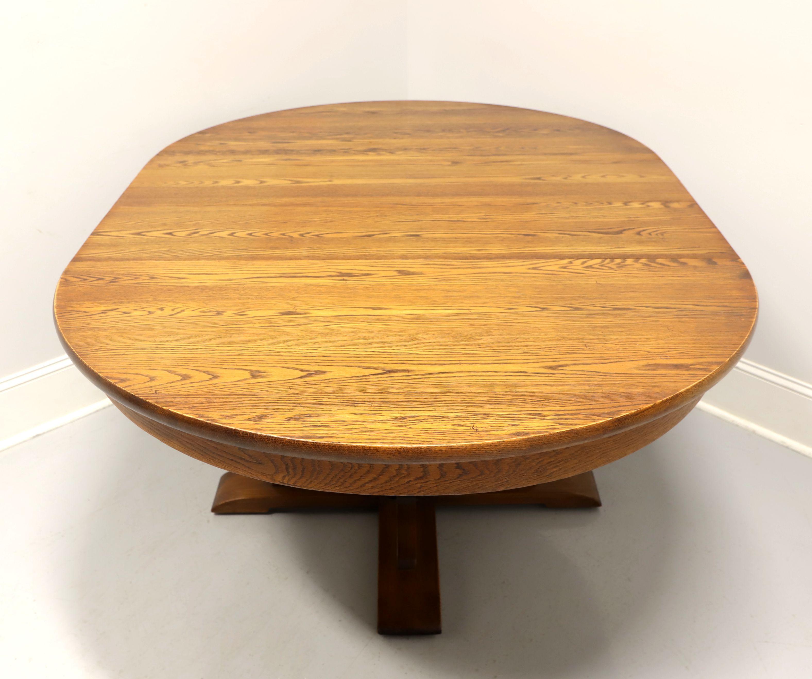 HALE Mid 20th Century Solid Oak Dining Table In Good Condition In Charlotte, NC