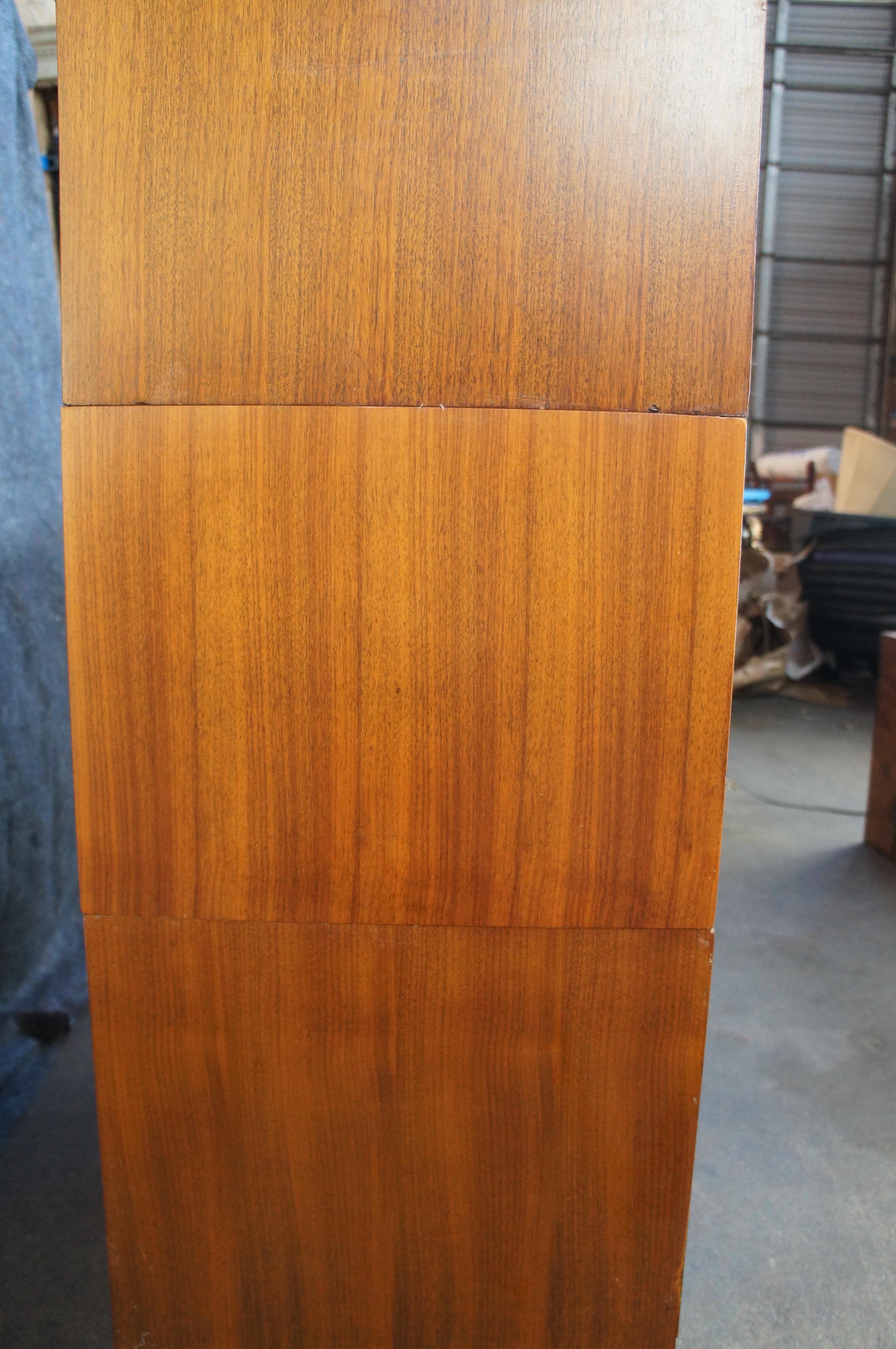 Hale Walnut Barrister Style Stacked Bookcase Display Cabinet Mid Century Modern In Good Condition In Dayton, OH