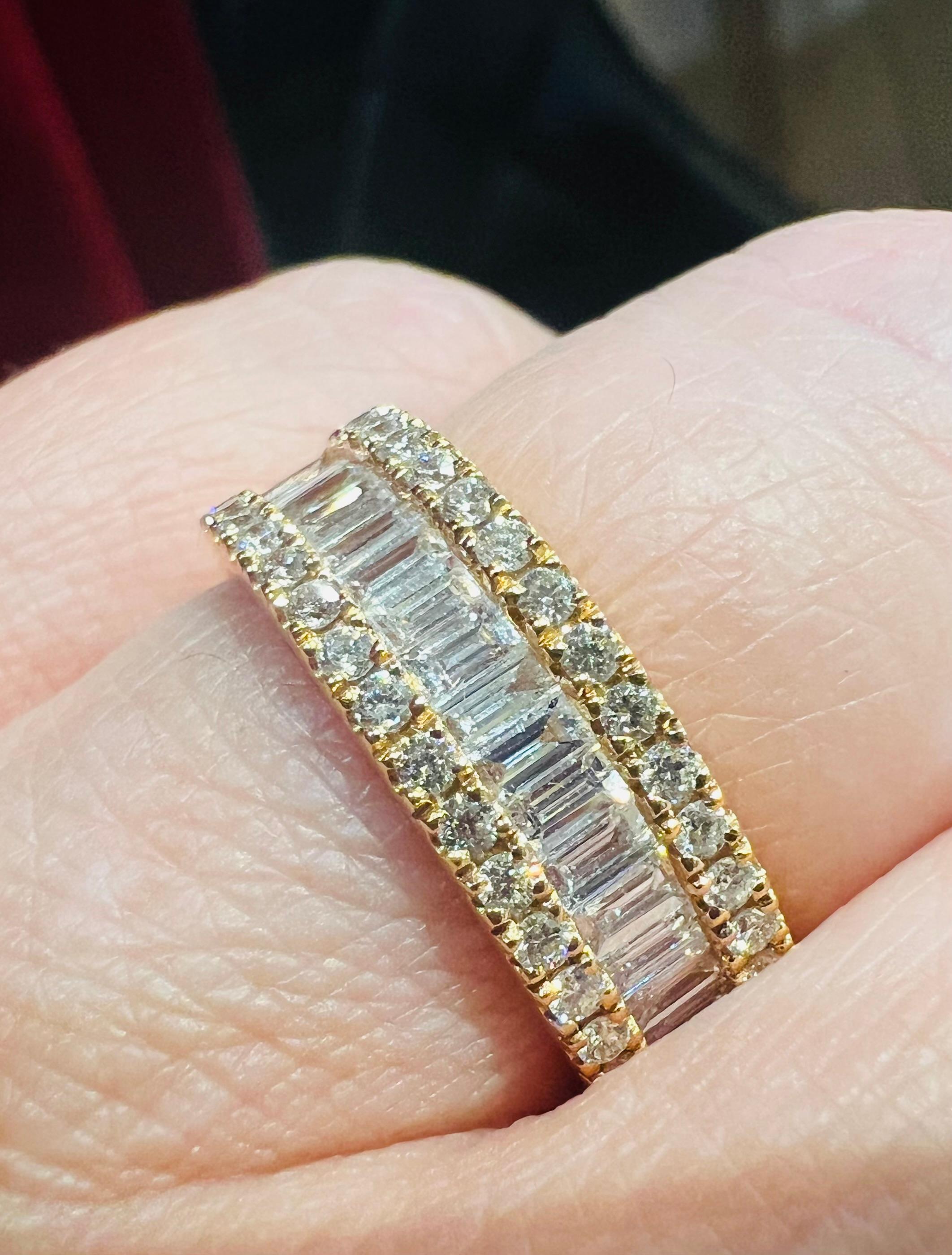 Half-alliance Ring In 18 Ct Yellow Gold Set With Baguette-cut Diamonds And Diamo For Sale 9