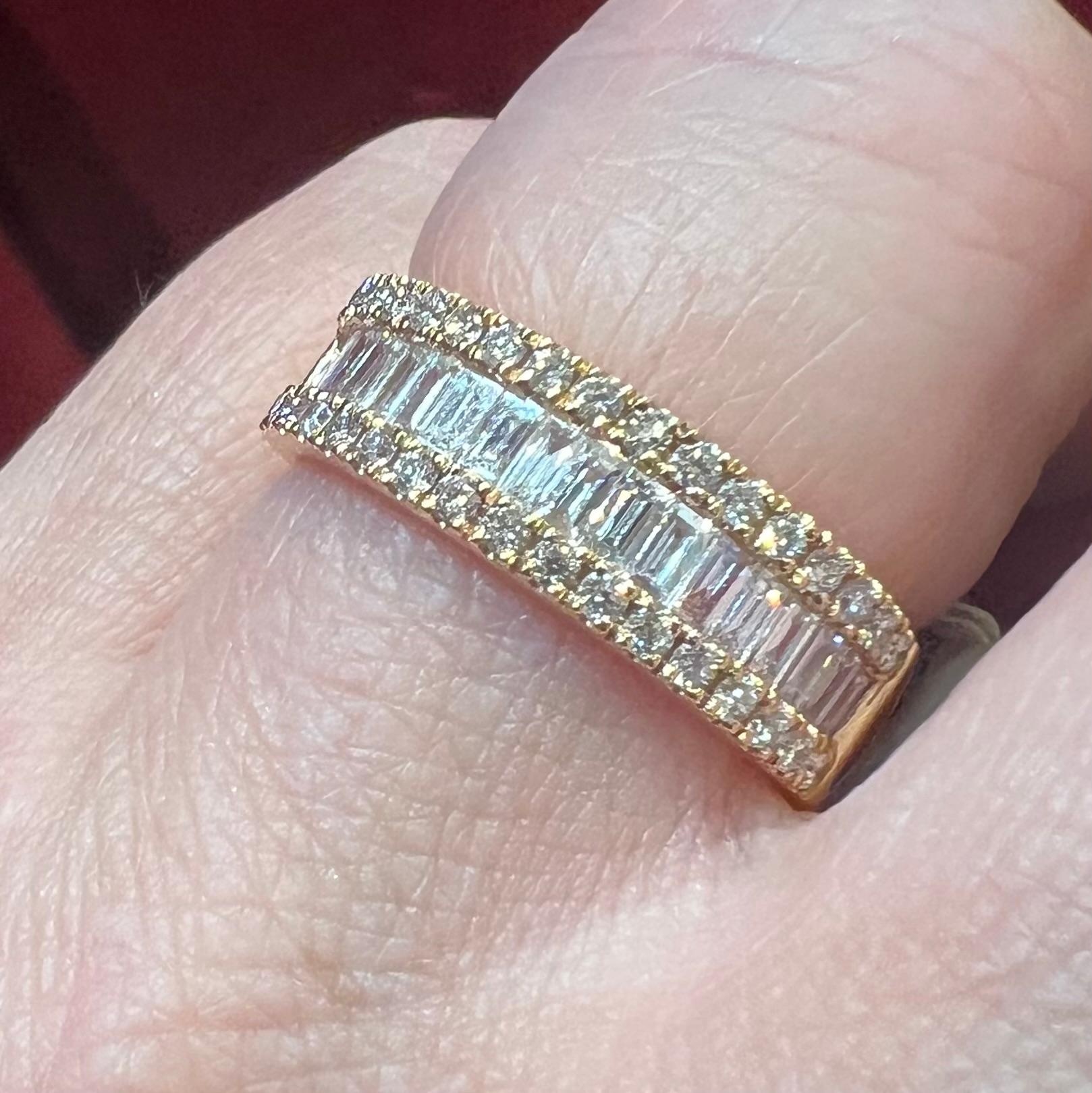 Half-alliance Ring In 18 Ct Yellow Gold Set With Baguette-cut Diamonds And Diamo For Sale 12