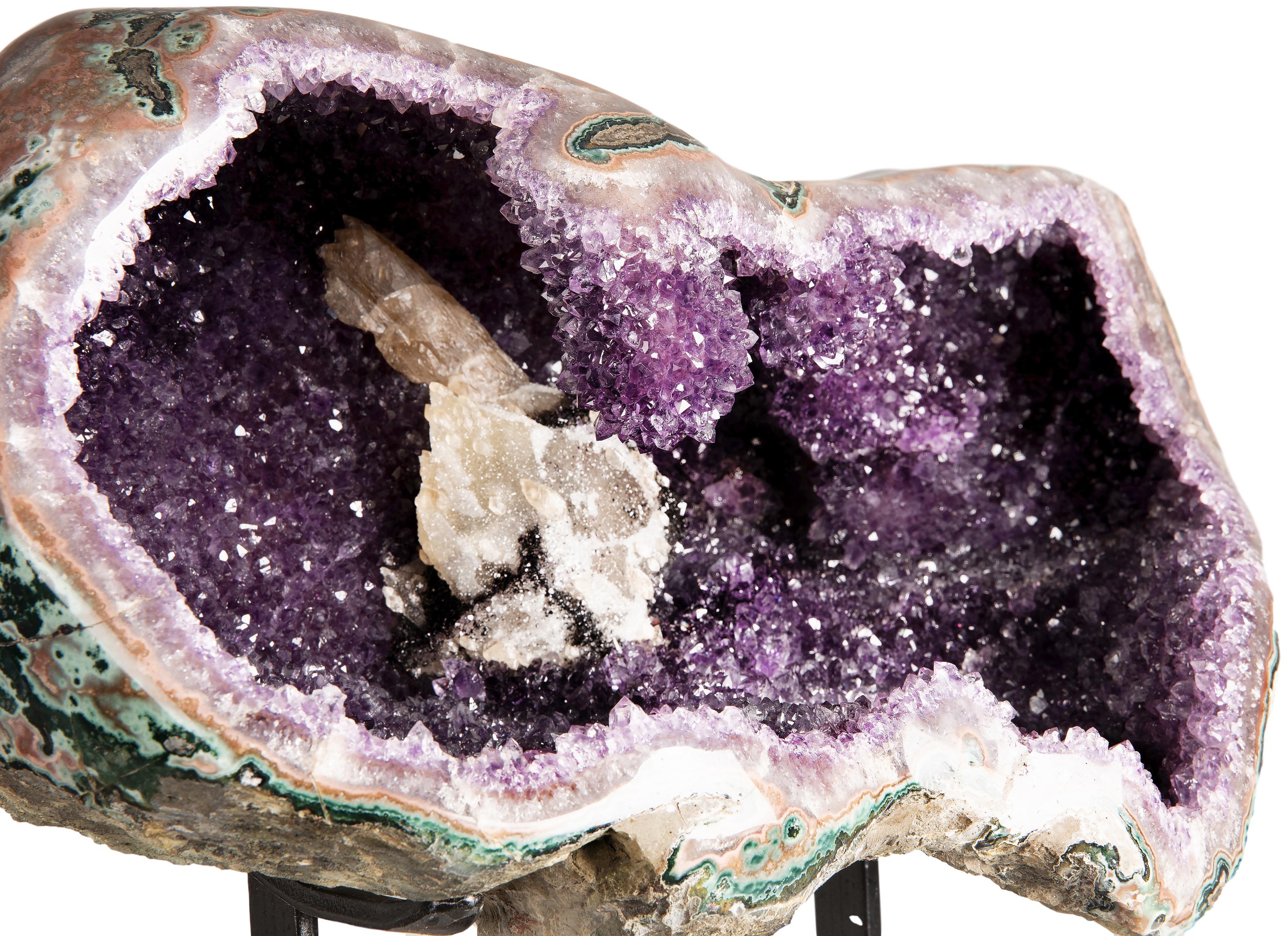 Uruguayan Half Amethyst Geode with Calcite Formation Overlaid by Hematite and White Quartz