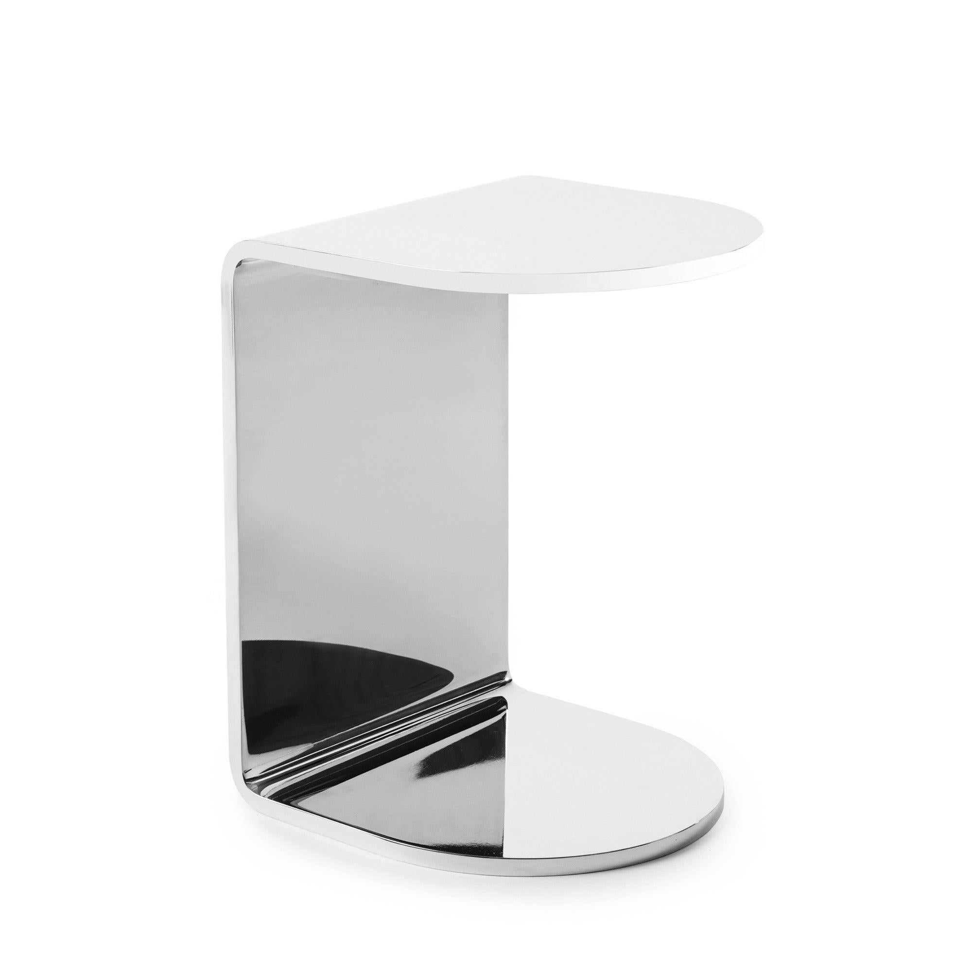 Américain Table d'appoint en acier inoxydable, 2015 en vente