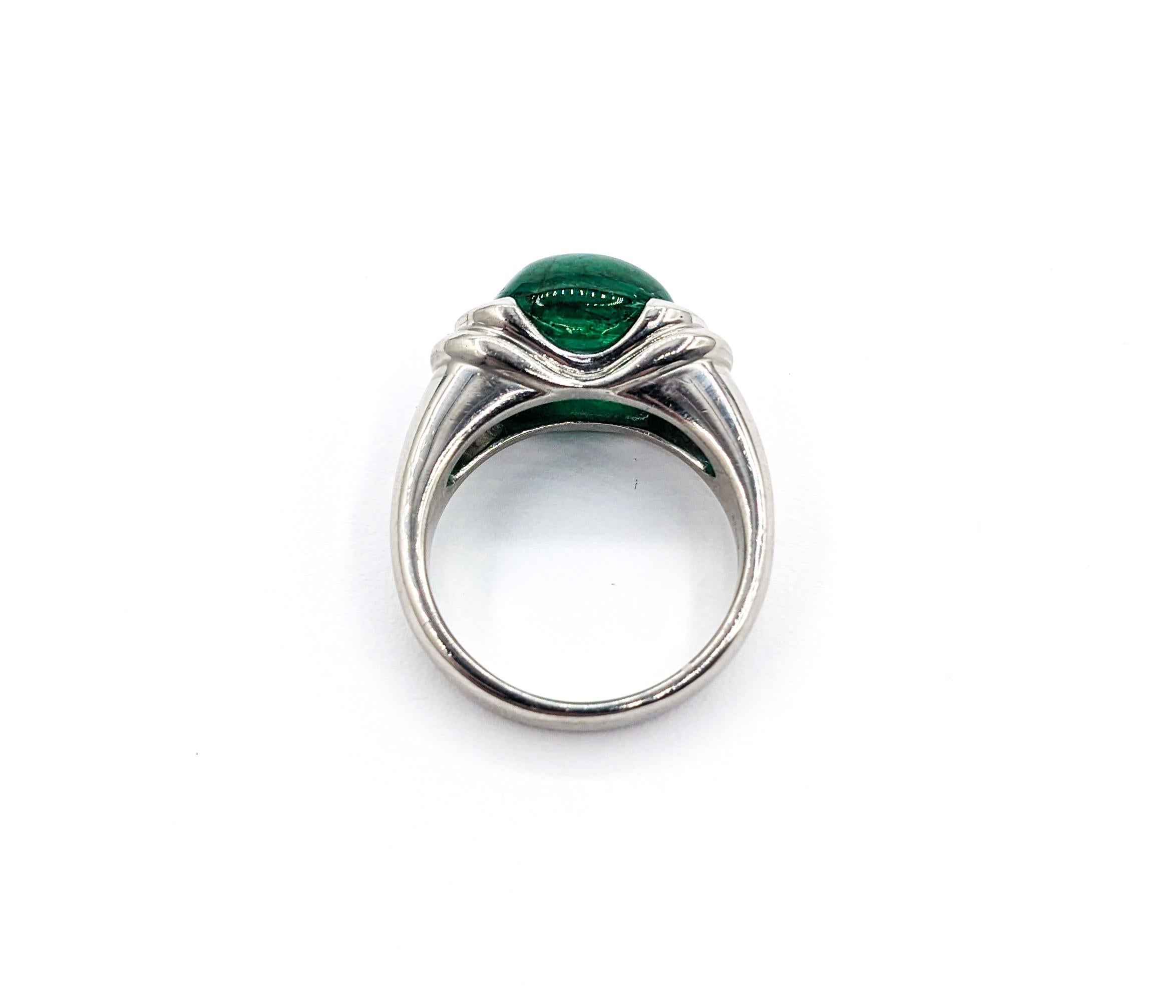 Half Bezel 5.27ct Cabochon Emerald Ring In Platinum For Sale 1