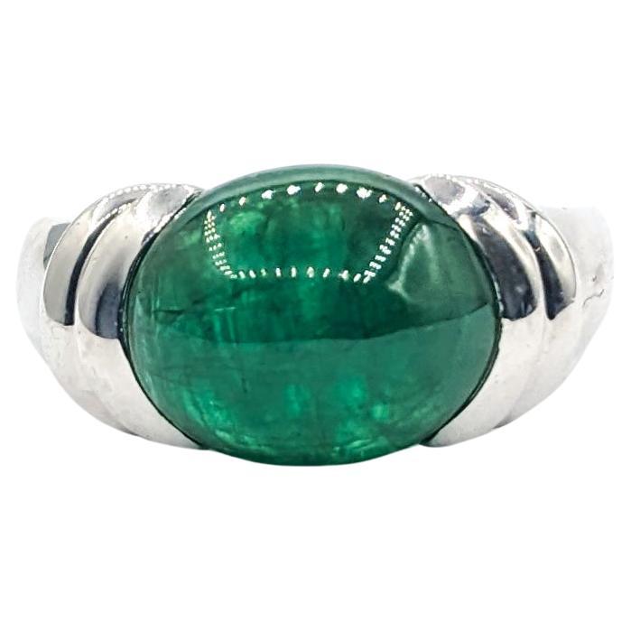 Half Bezel 5.27ct Cabochon Emerald Ring In Platinum For Sale