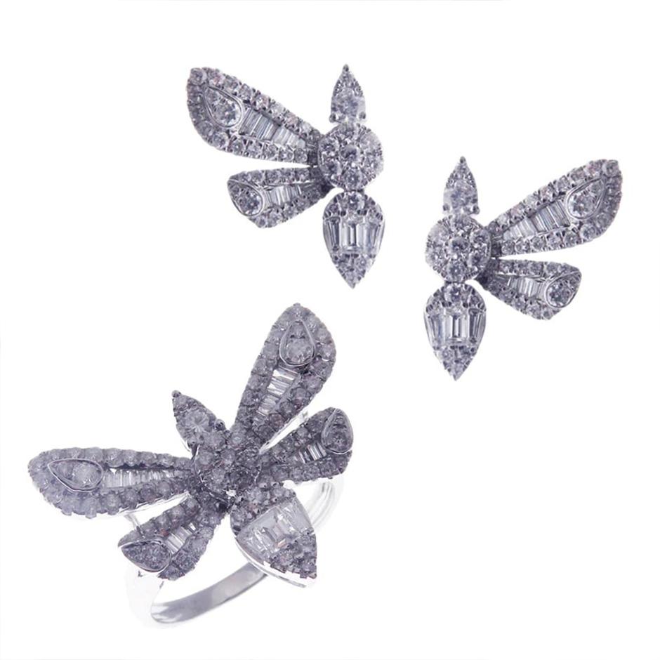 Half Butterfly Diamond Baguette Earring Ring Set In New Condition For Sale In Los Angeles, CA