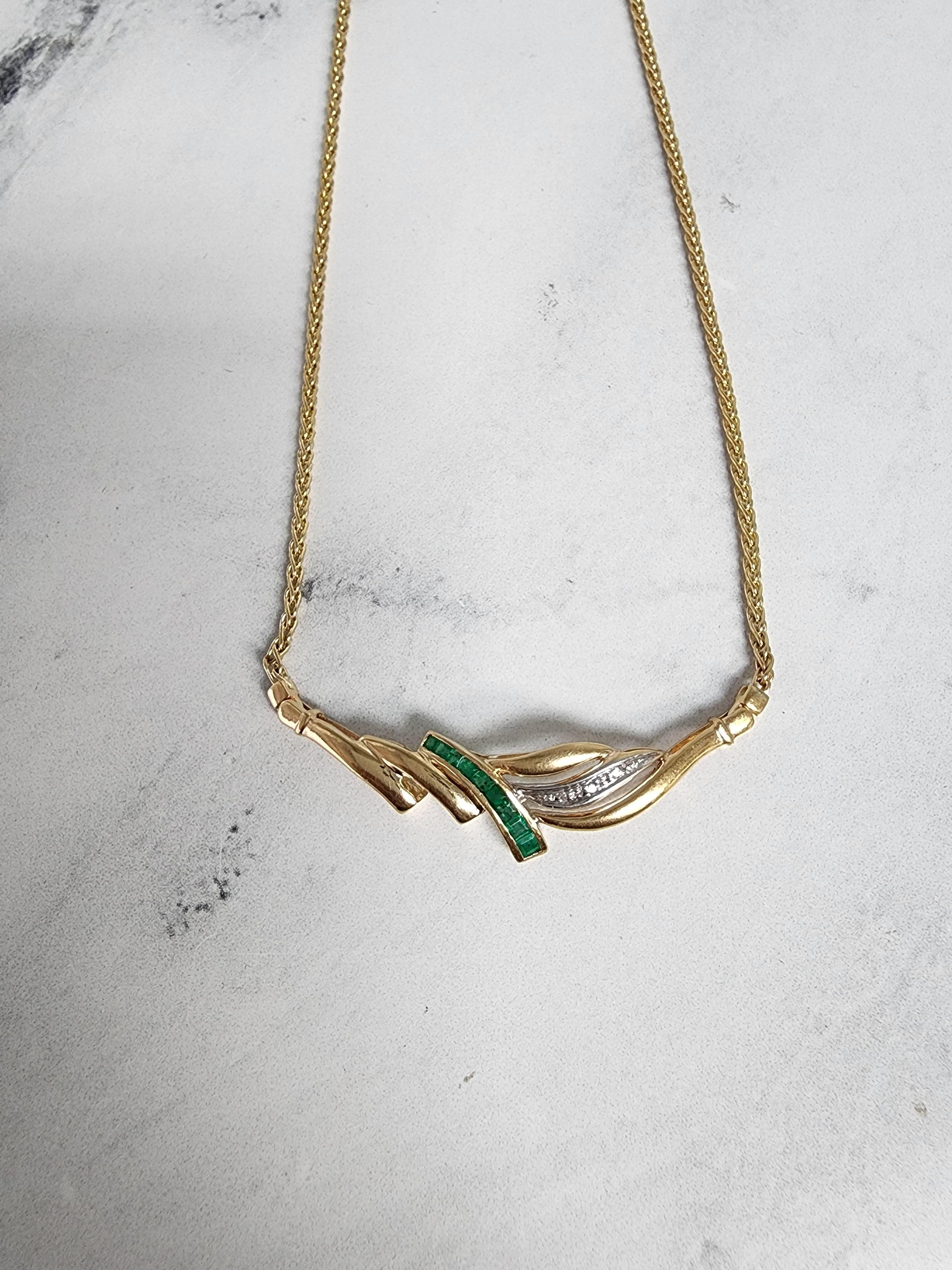 Half Carat Emerald & Diamond Necklace with Wheat Chain 14k Yellow Gold In New Condition For Sale In Sugar Land, TX