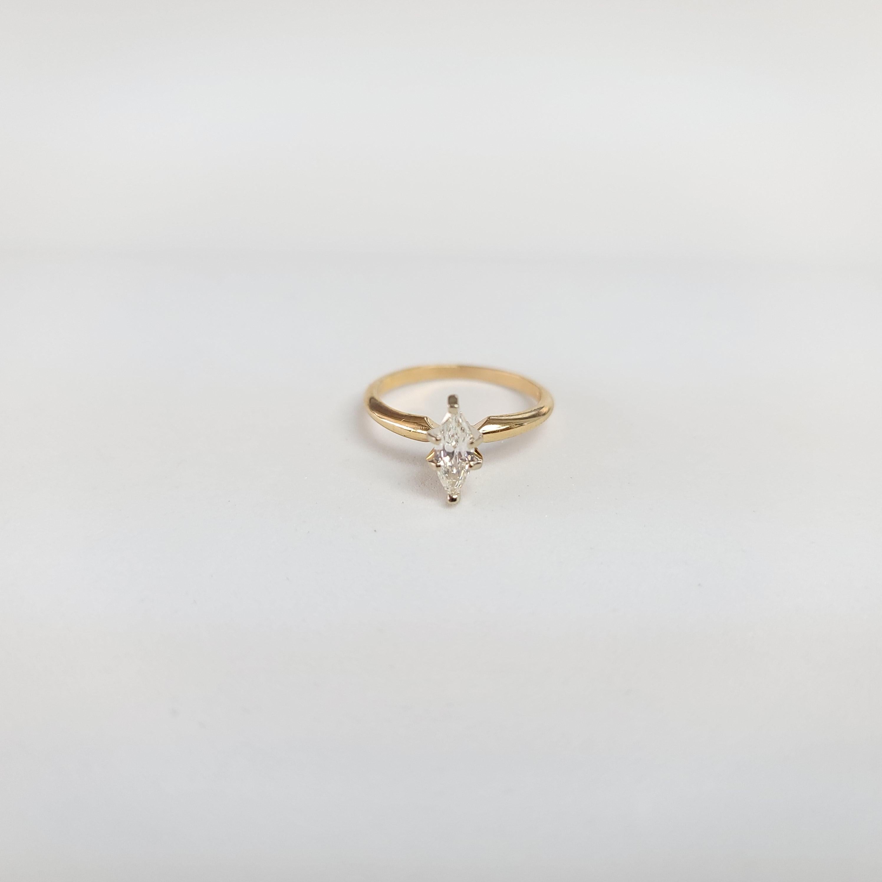 Bague de fiançailles à diamant solitaire marquise d'un demi-carat Neuf - En vente à Sugar Land, TX