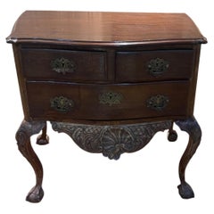 Half chest of drawers in the style of King Jose style