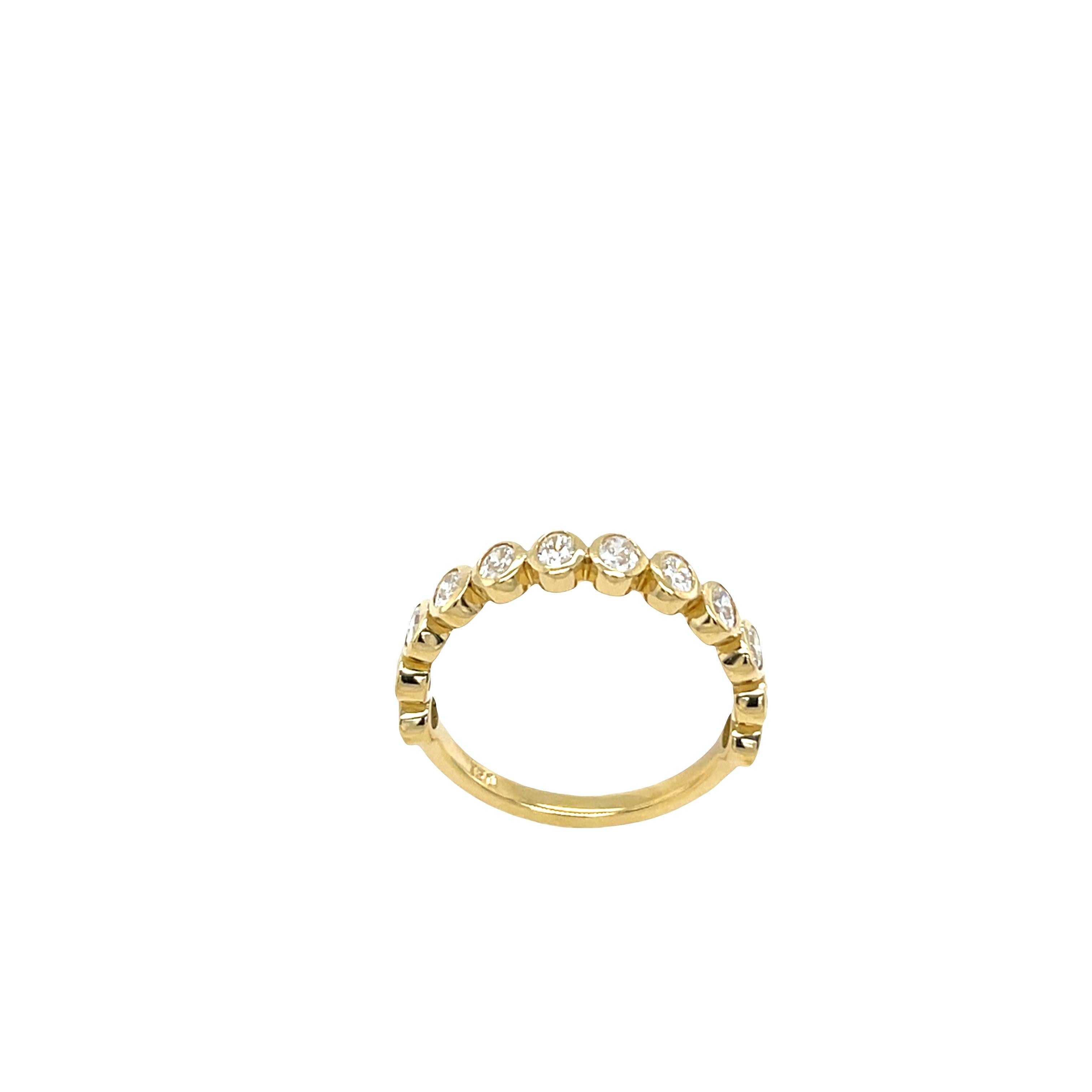 Half Eternity Diamond Ring, Set With 0.85ct Natural Diamonds in 18ct Yellow Gold For Sale 1