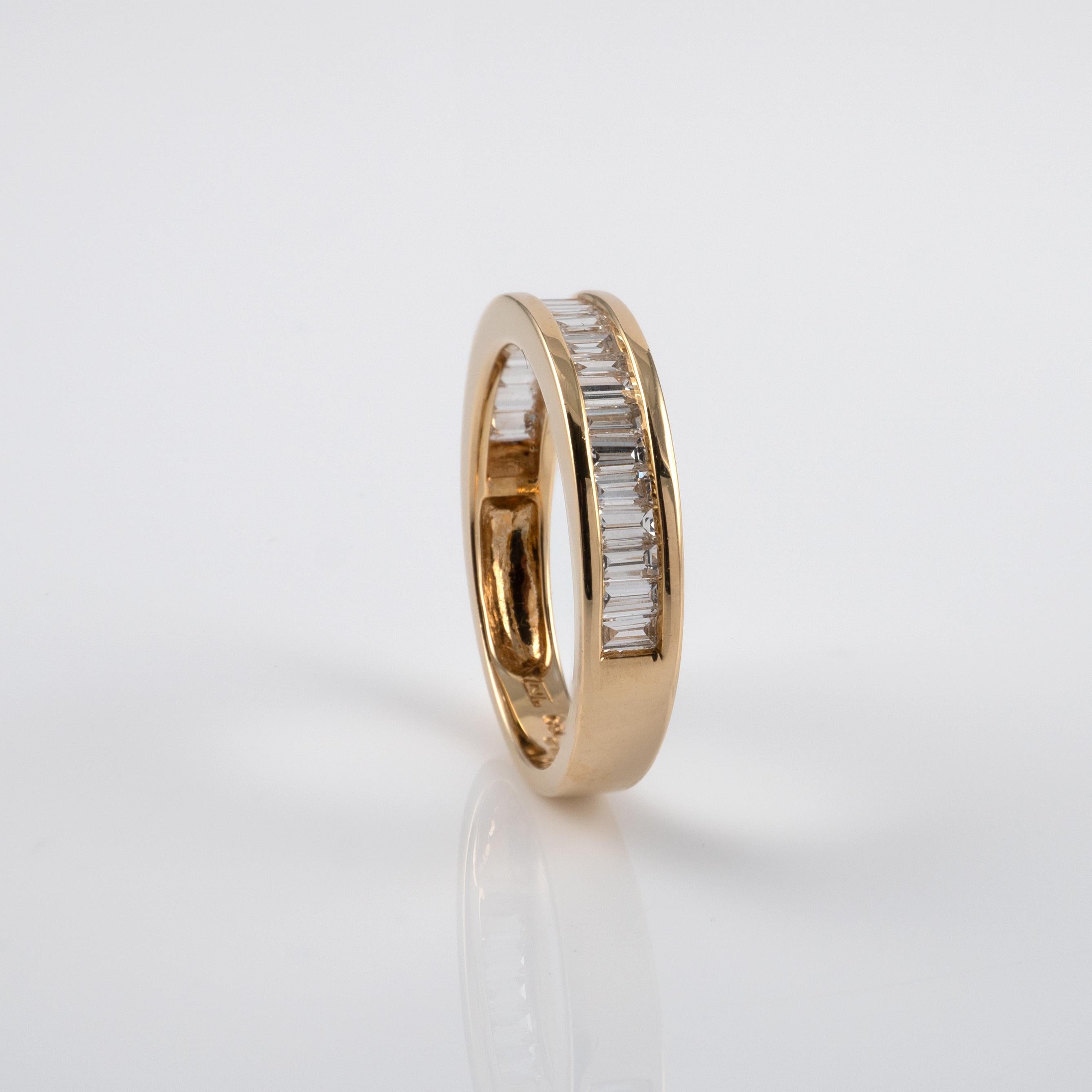 Half Eternity Ring 1.25 Carat Baguette Cut Diamonds 18 Karat Gold Full Hallmarks In Excellent Condition For Sale In Preston, Lancashire