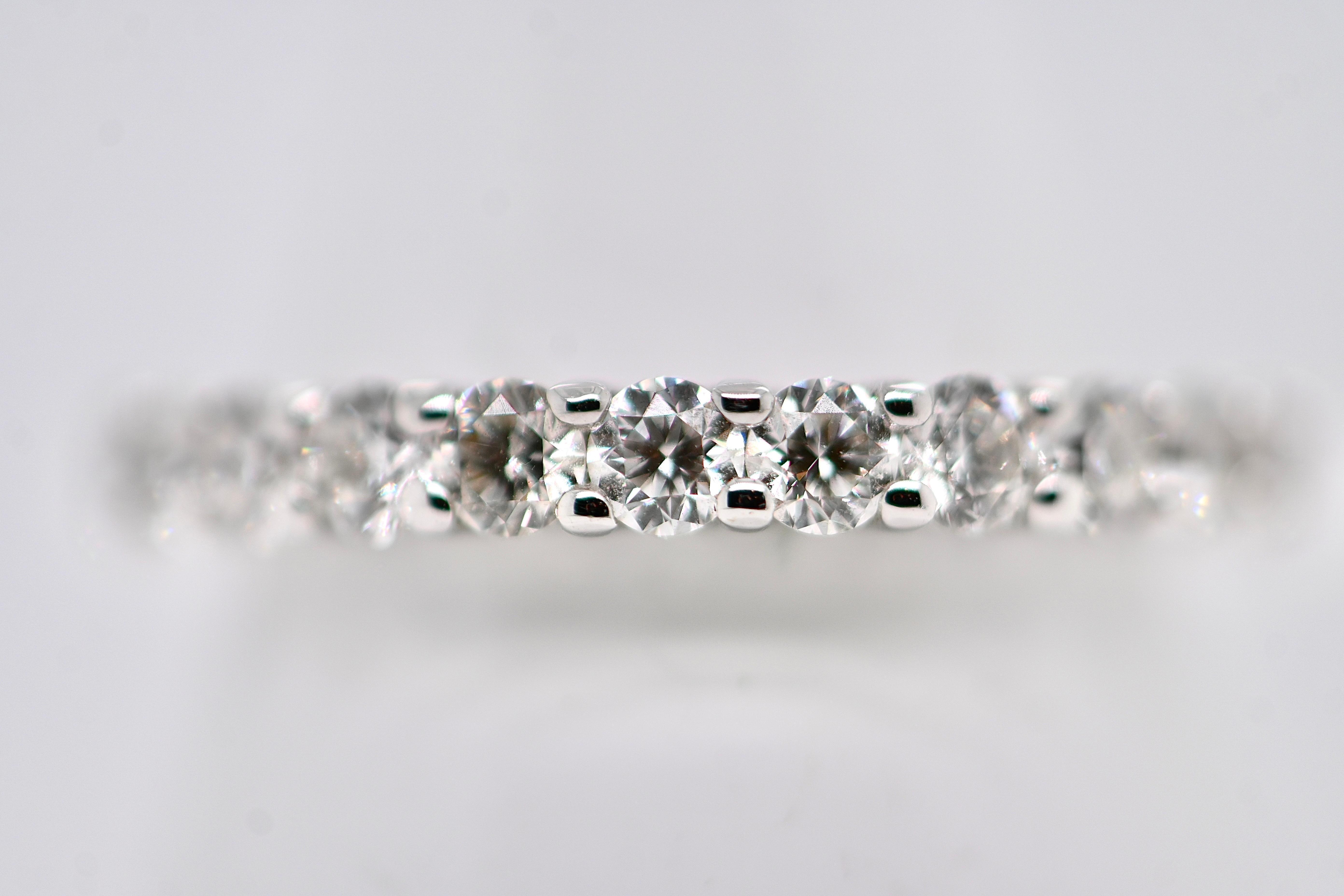 Brilliant Cut Half-Eternity Wedding Band in 18 ct White Gold with 0.860 ct Diamonds For Sale