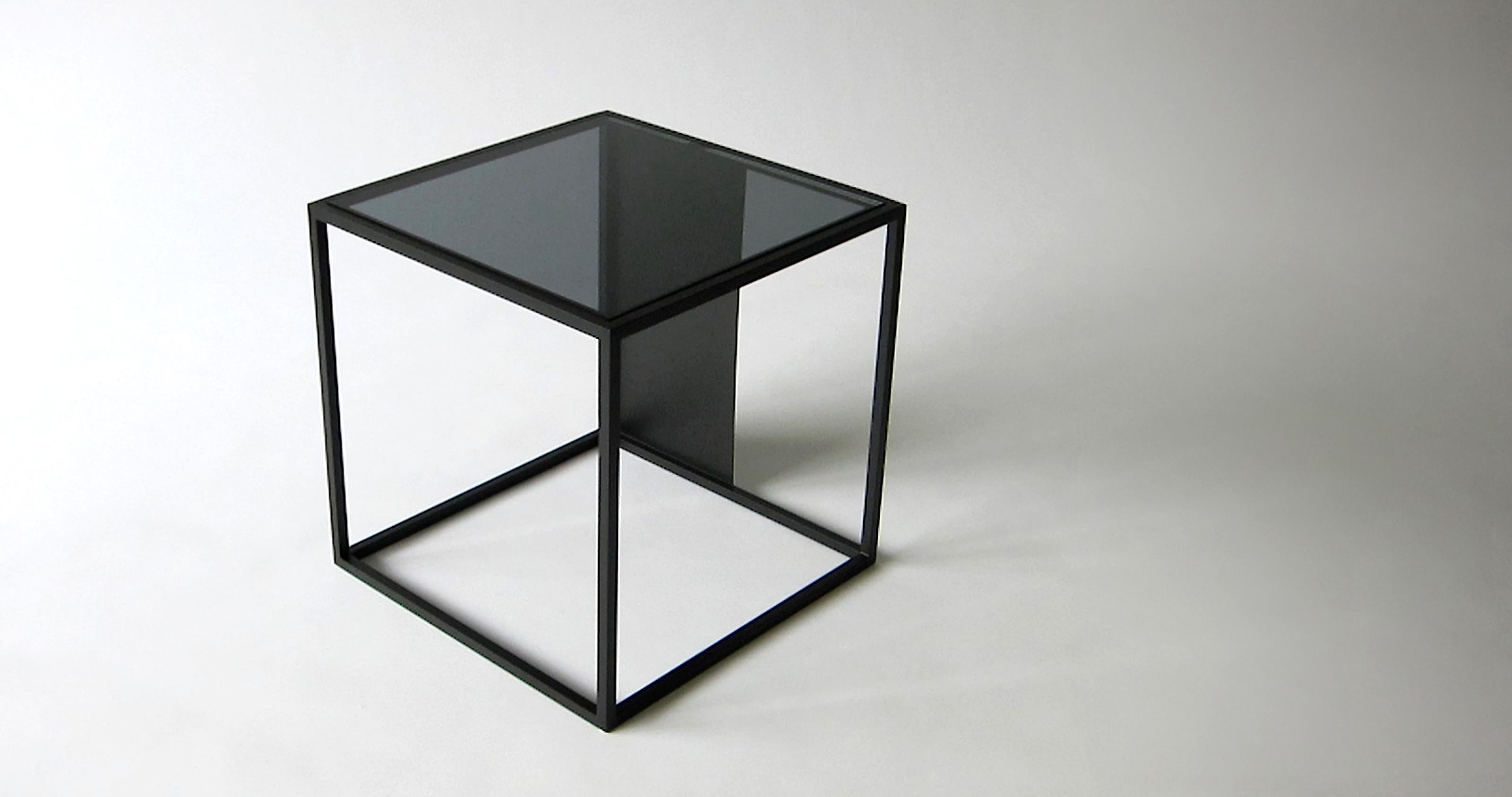 Half & Half Side Table by Phase Design In New Condition For Sale In Geneve, CH