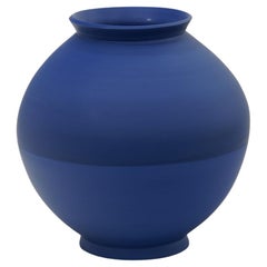 Half Half Vase by Jung Hong