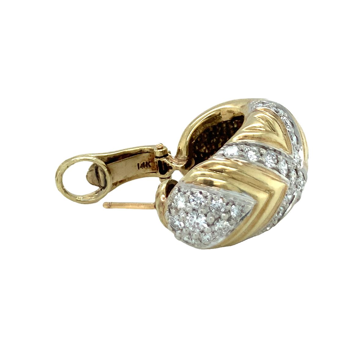 Halbhoop-Diamant-Ohrringe aus 14 Karat Gelbgold, ca. 1970er Jahre im Zustand „Gut“ im Angebot in Beverly Hills, CA