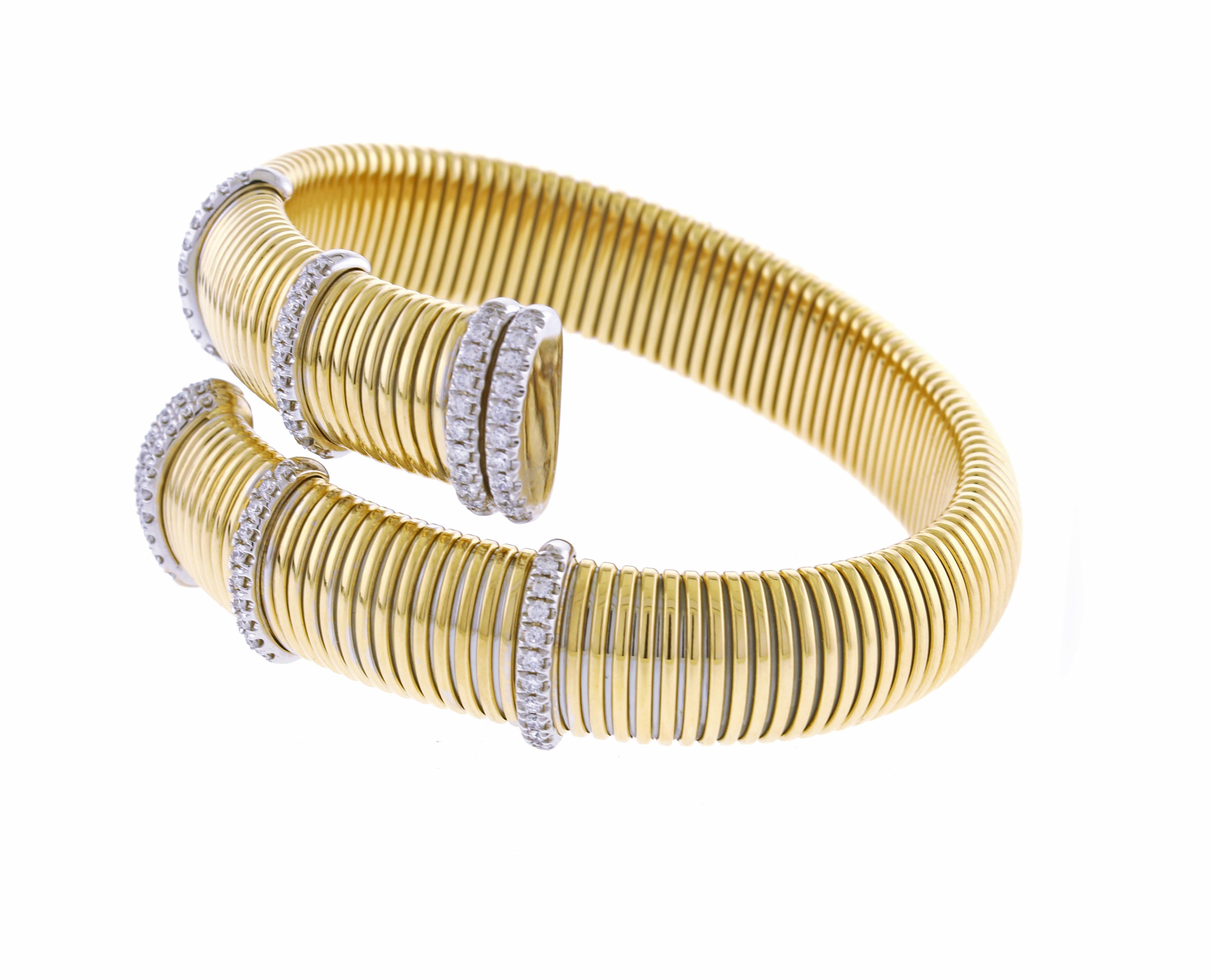 Bracelet jonc tubogas bypass avec diamants d'une demi-pouce de large Neuf - En vente à Bethesda, MD
