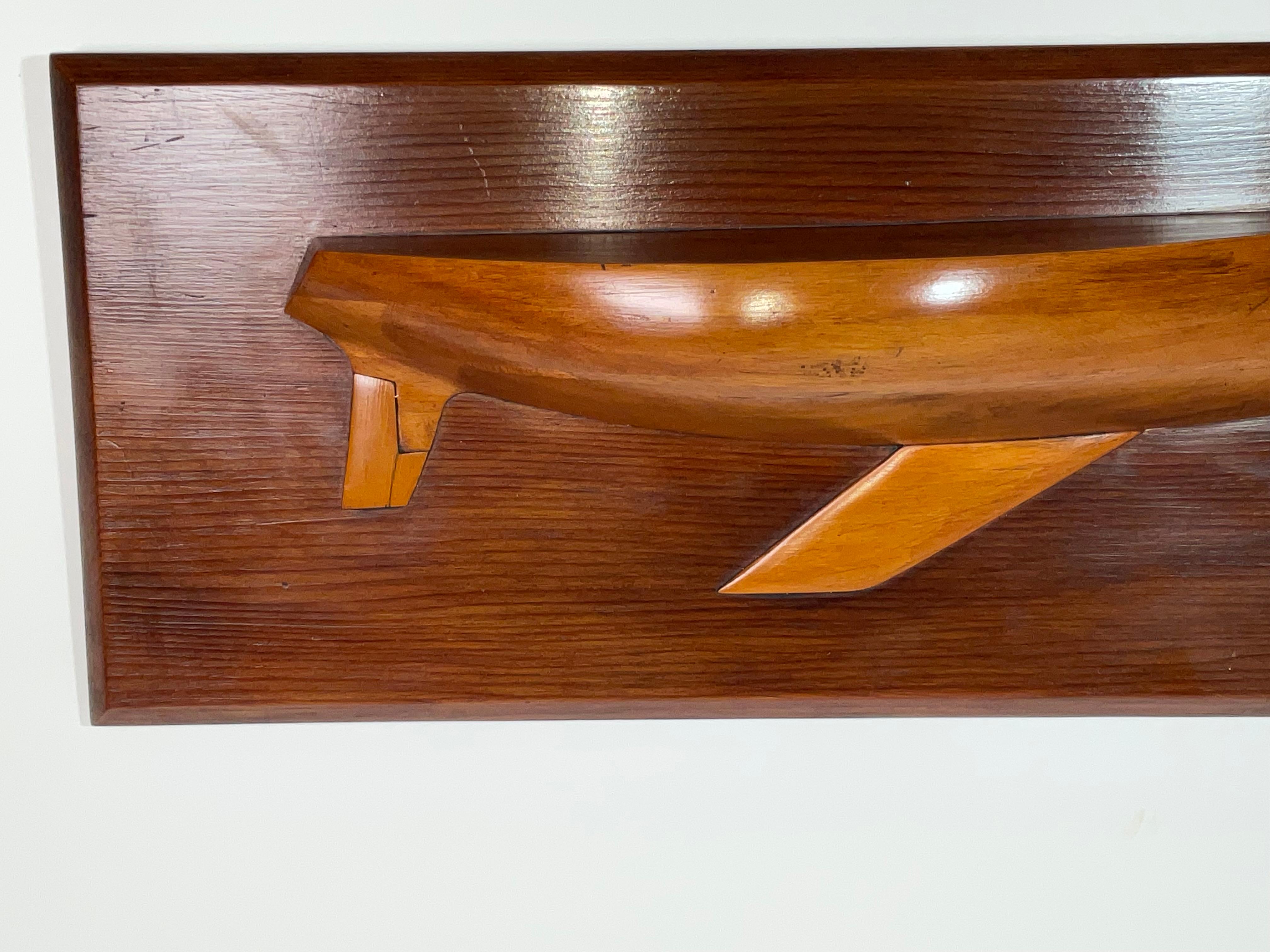 Legno Half Model of a Sailboat Called Rub a Dub Dub in vendita